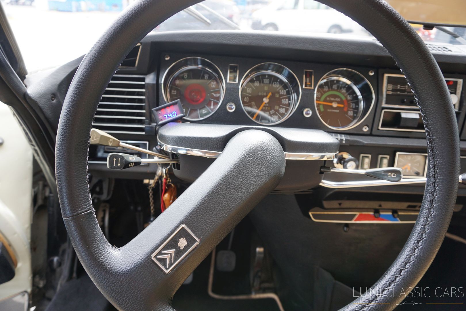 CITROEN D Super 5-image-9
