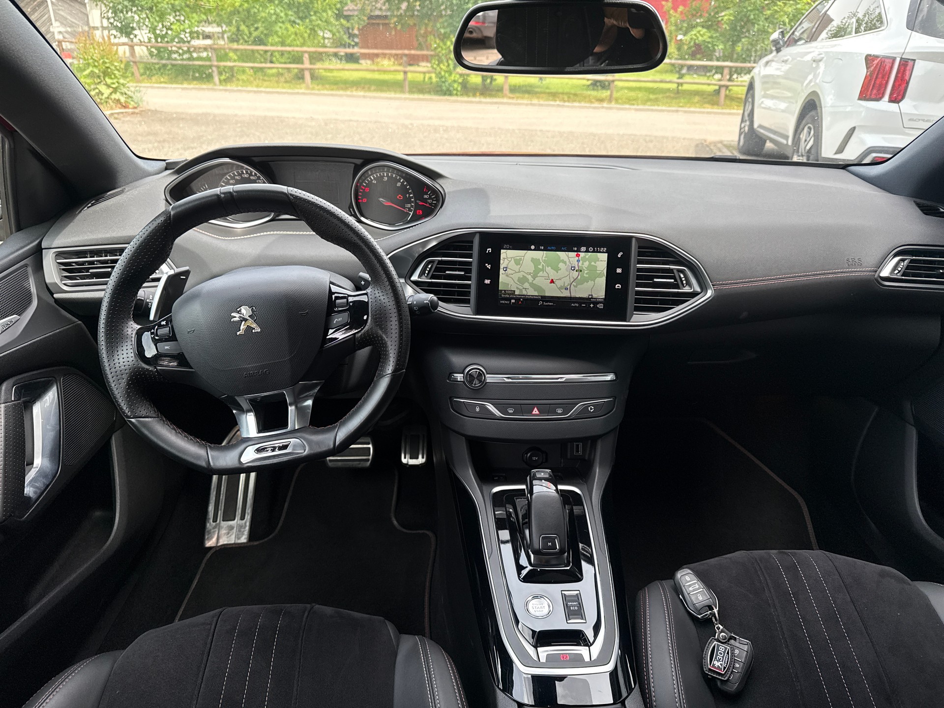 PEUGEOT 308 SW 2.0 BlueHDI GT EAT8-image-7