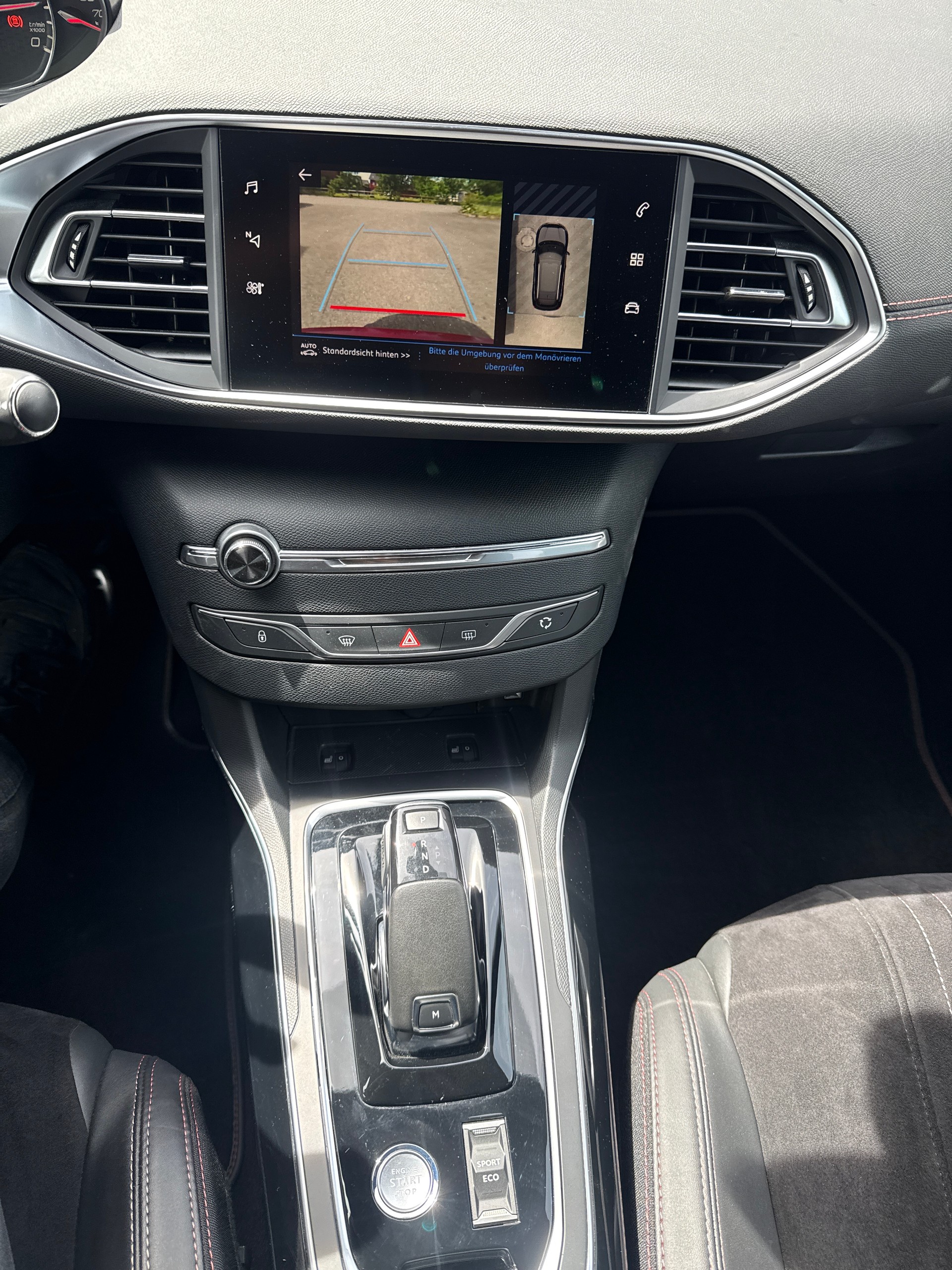 PEUGEOT 308 SW 2.0 BlueHDI GT EAT8-image-10