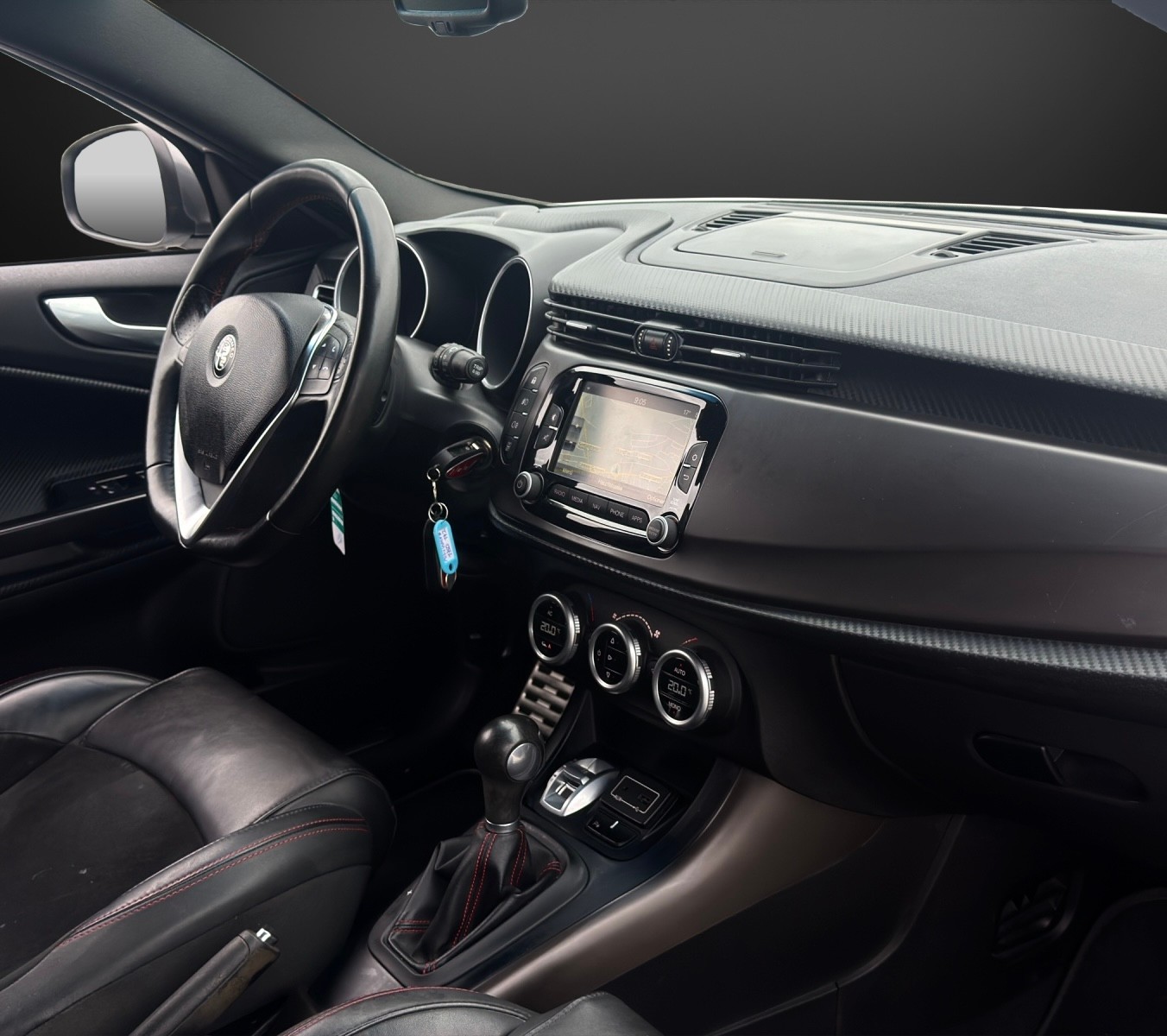 ALFA ROMEO Giulietta 1750 TBi Veloce TCT mit 241 PS-image-9