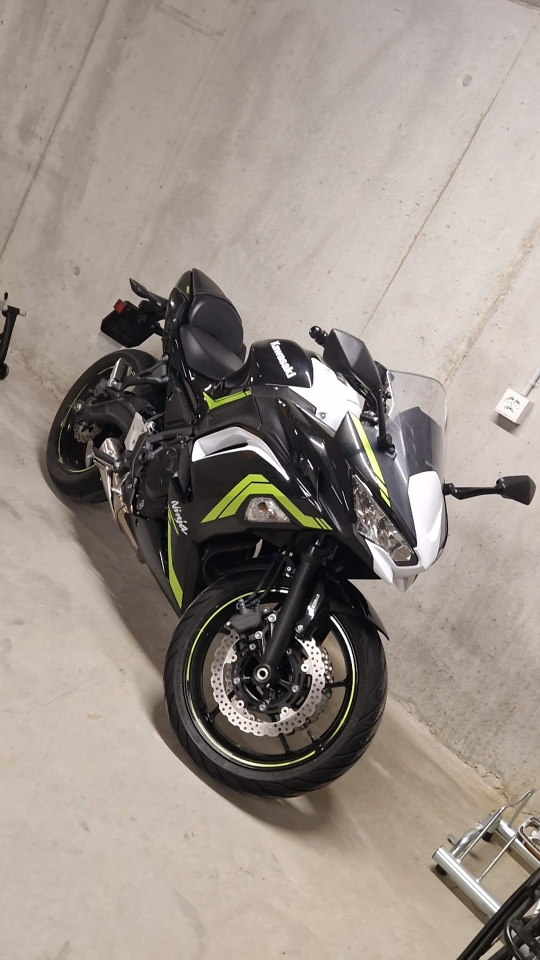 KAWASAKI Ninja 650 SE (35kW) (Preis VB)-image-4