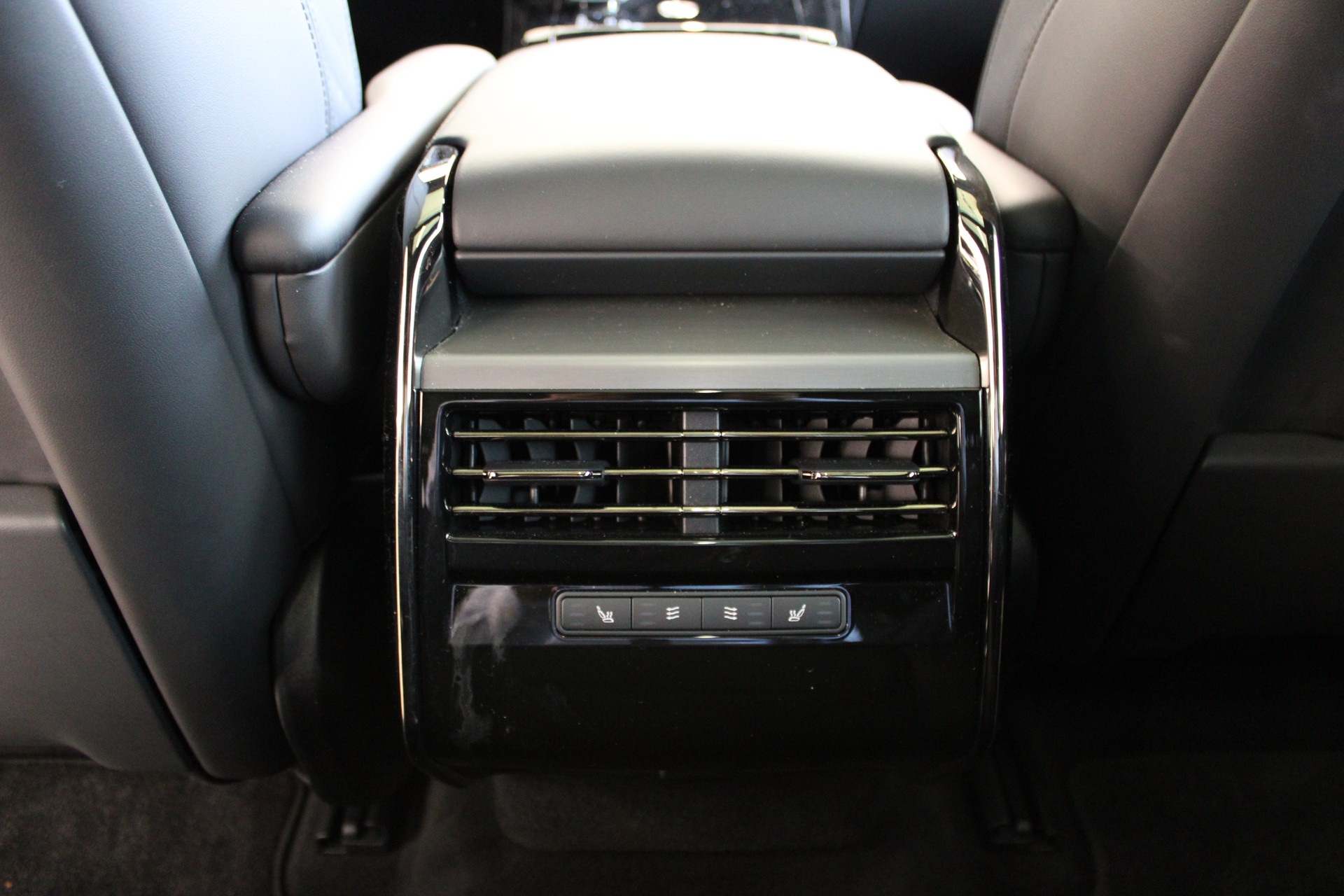 LAND ROVER Range Rover Sport D300 3.0 TD6 MHEV Dynamic HSE Automatic-image-20