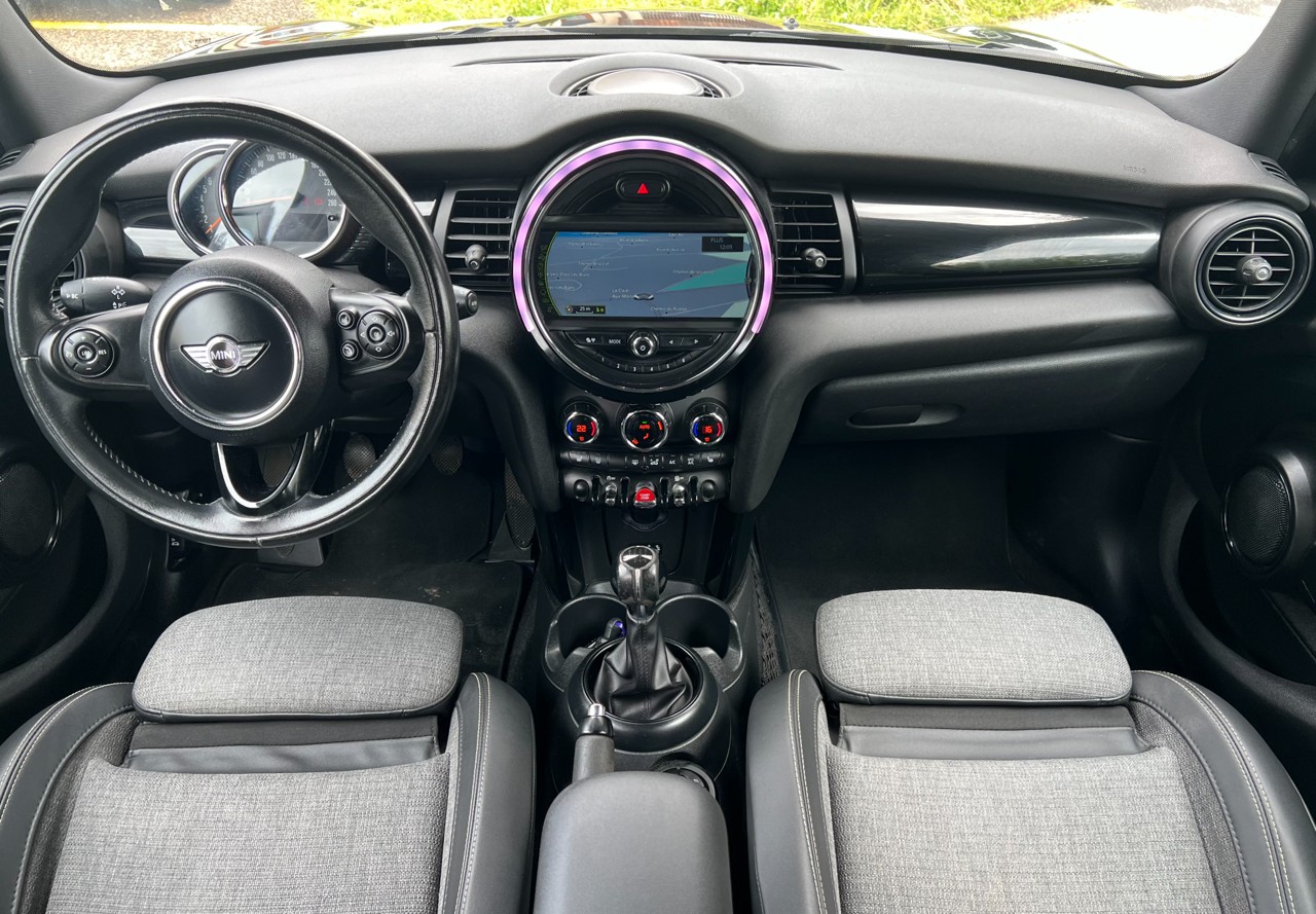 MINI Cooper-image-9
