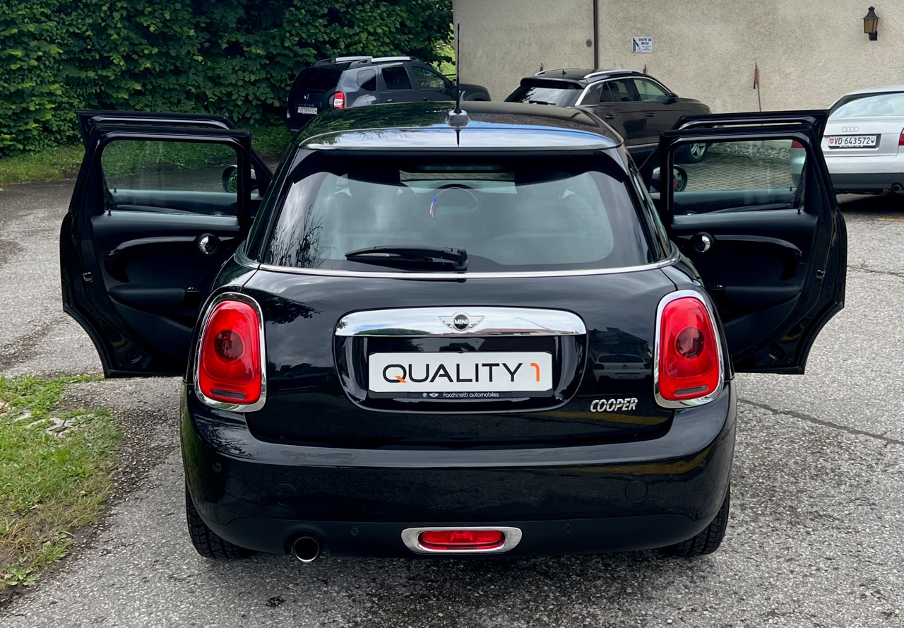 MINI Cooper-image-1