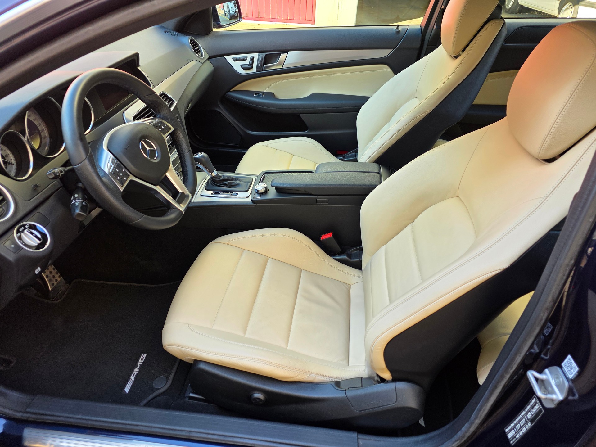 MERCEDES-BENZ C 350 Coupé 7G-Tronic-image-10