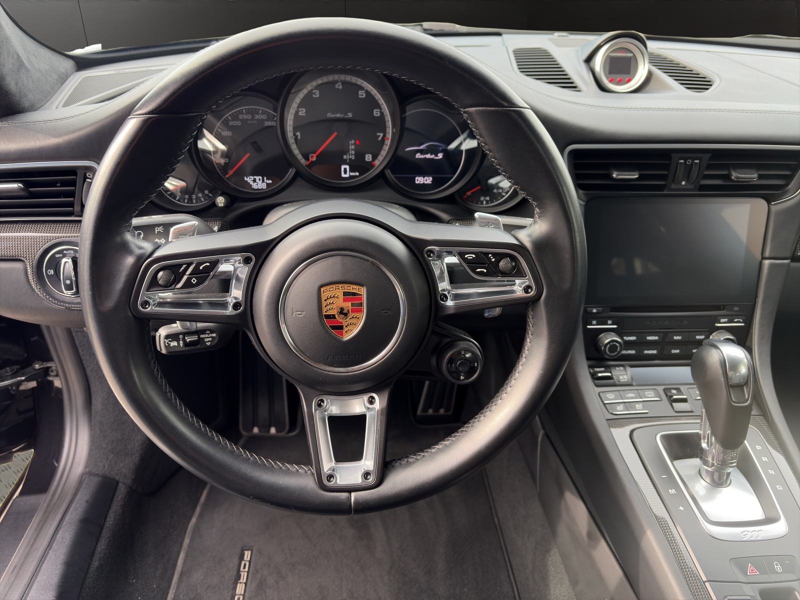 PORSCHE 911 Coupé 3.8 Turbo S PDK-image-9