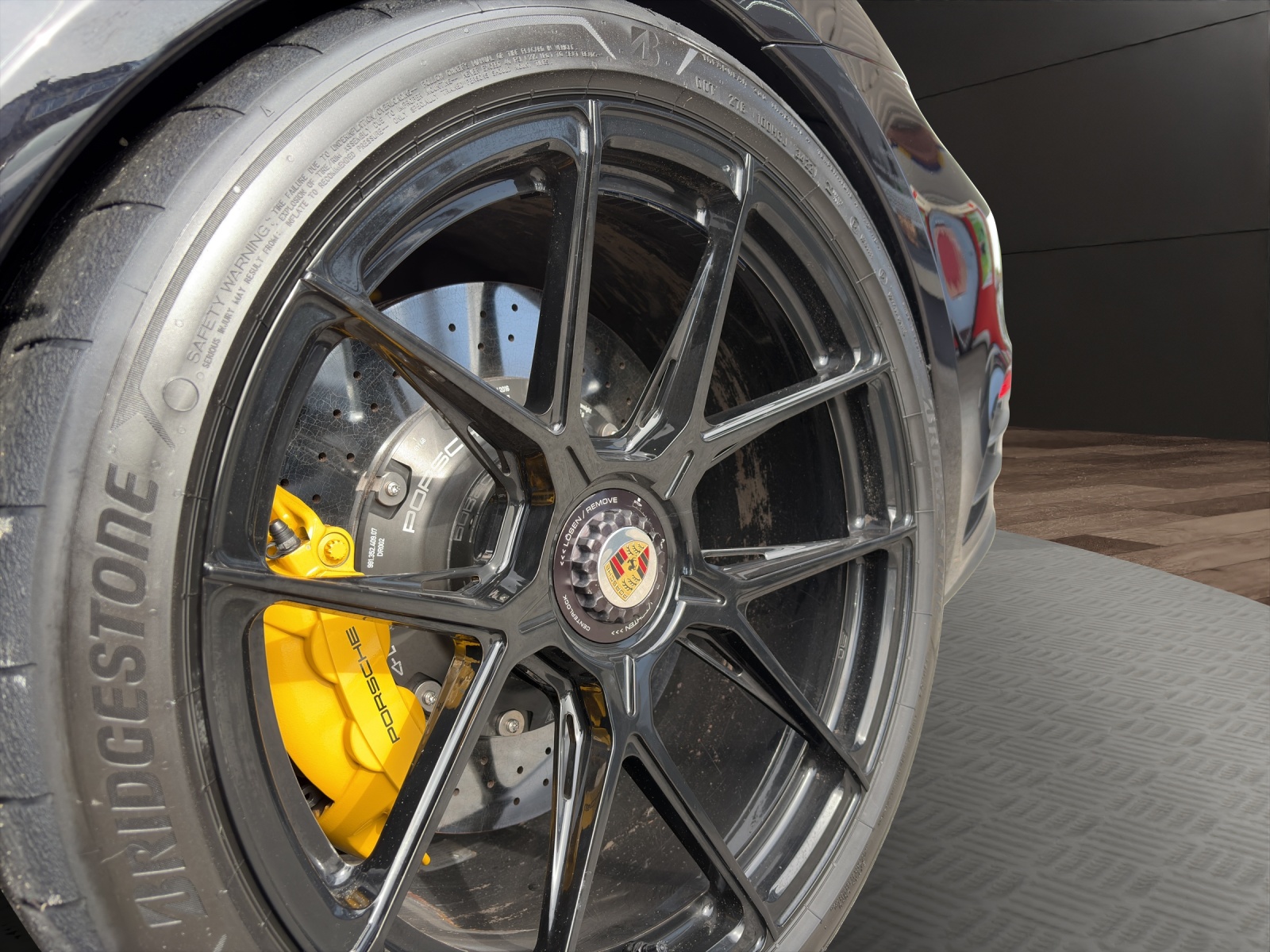 PORSCHE 911 Coupé 3.8 Turbo S PDK-image-15