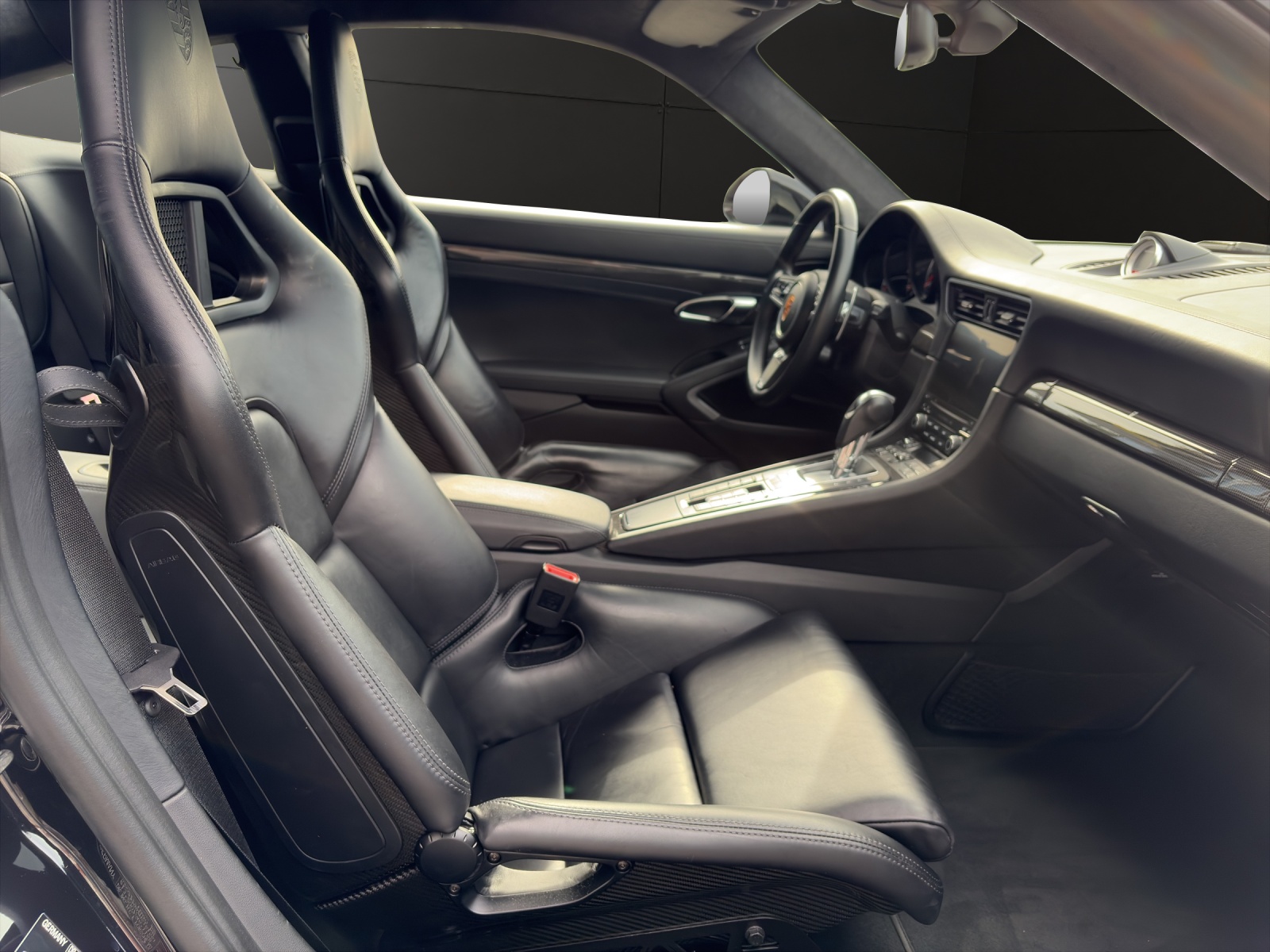 PORSCHE 911 Coupé 3.8 Turbo S PDK-image-11