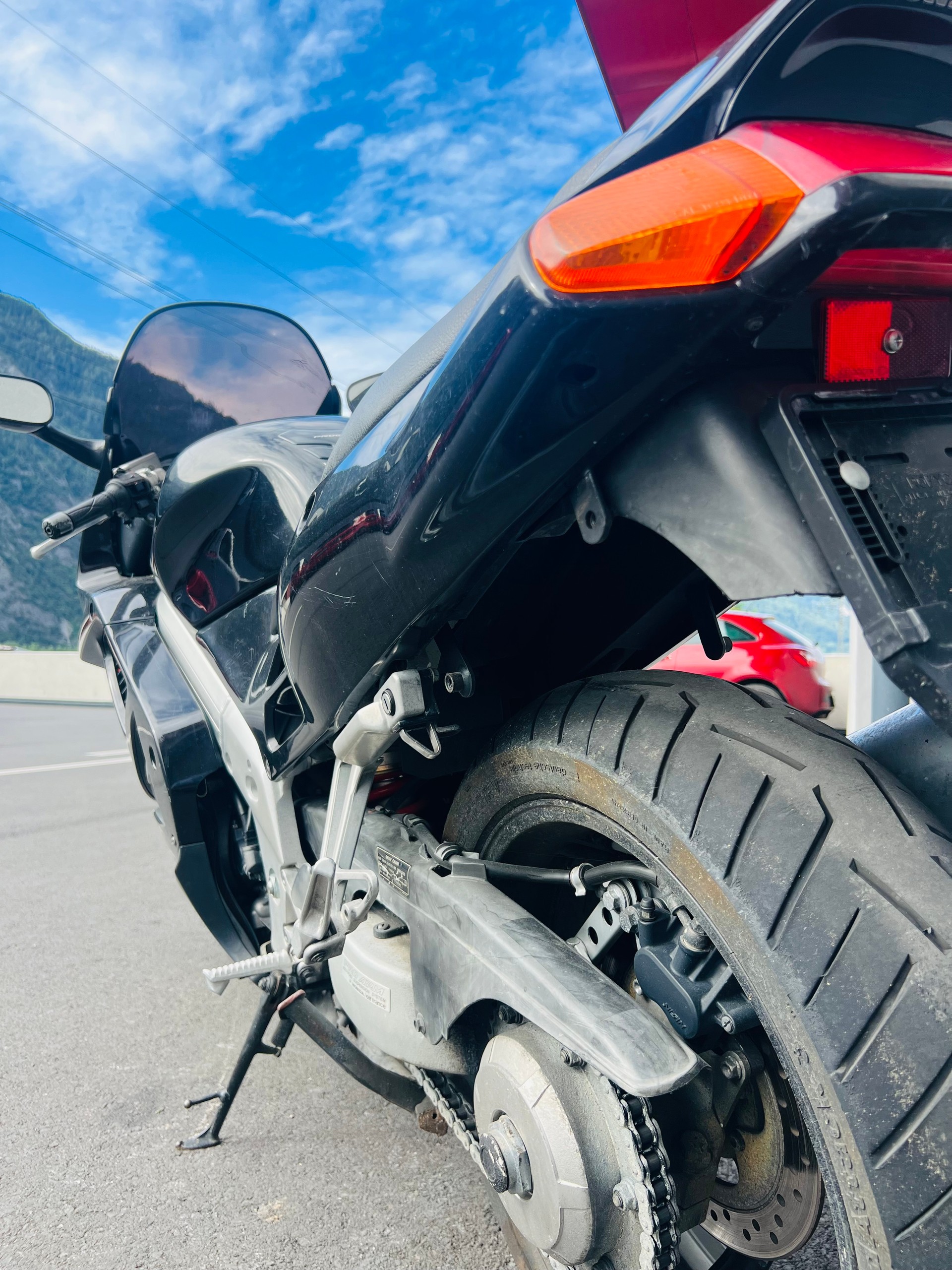 HONDA VFR 750 F R-V-image-8