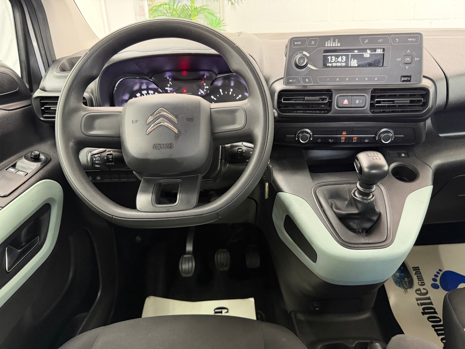 CITROEN Berlingo 1.2i PureTech Feel⭐️-image-11