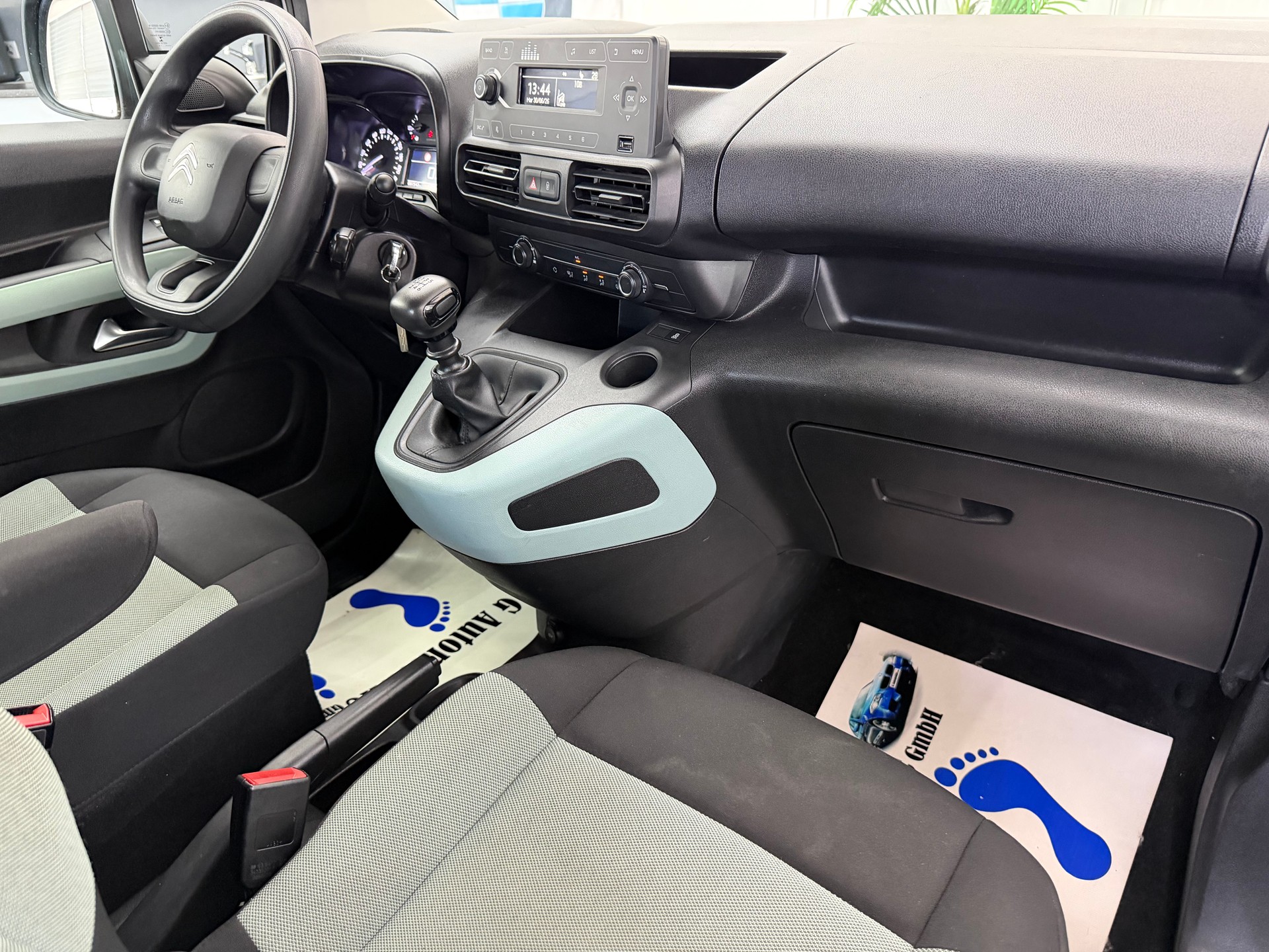 CITROEN Berlingo 1.2i PureTech Feel⭐️-image-16
