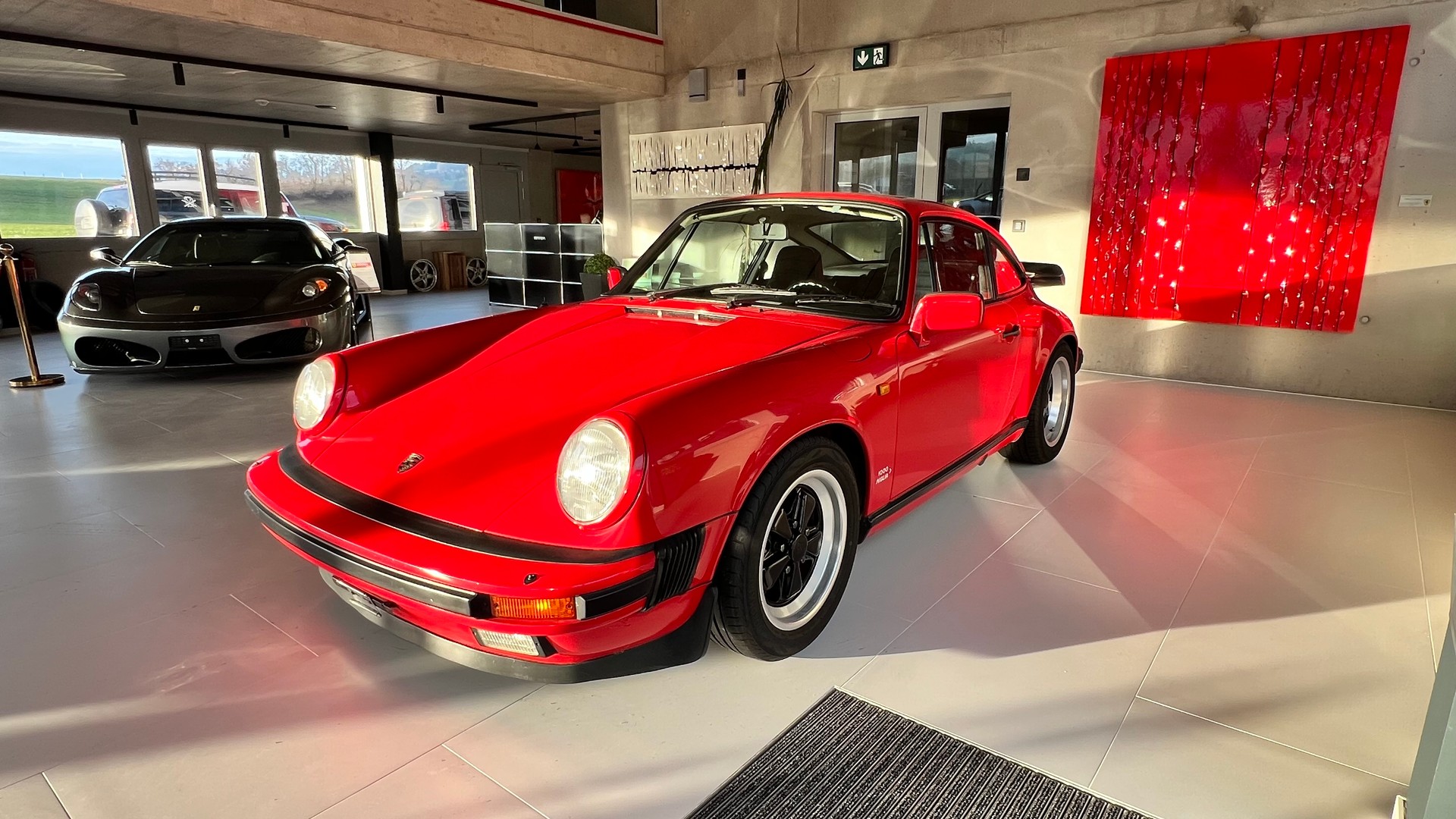 PORSCHE 911 Carrera