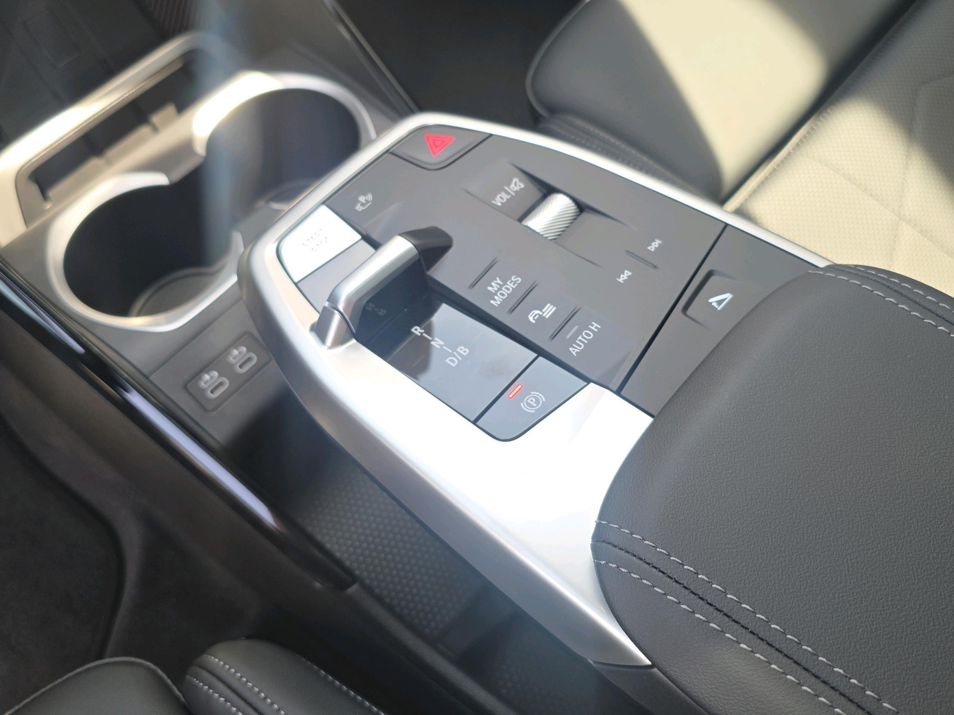 BMW iX1 xDrive 30 M Sport Pro-image-9