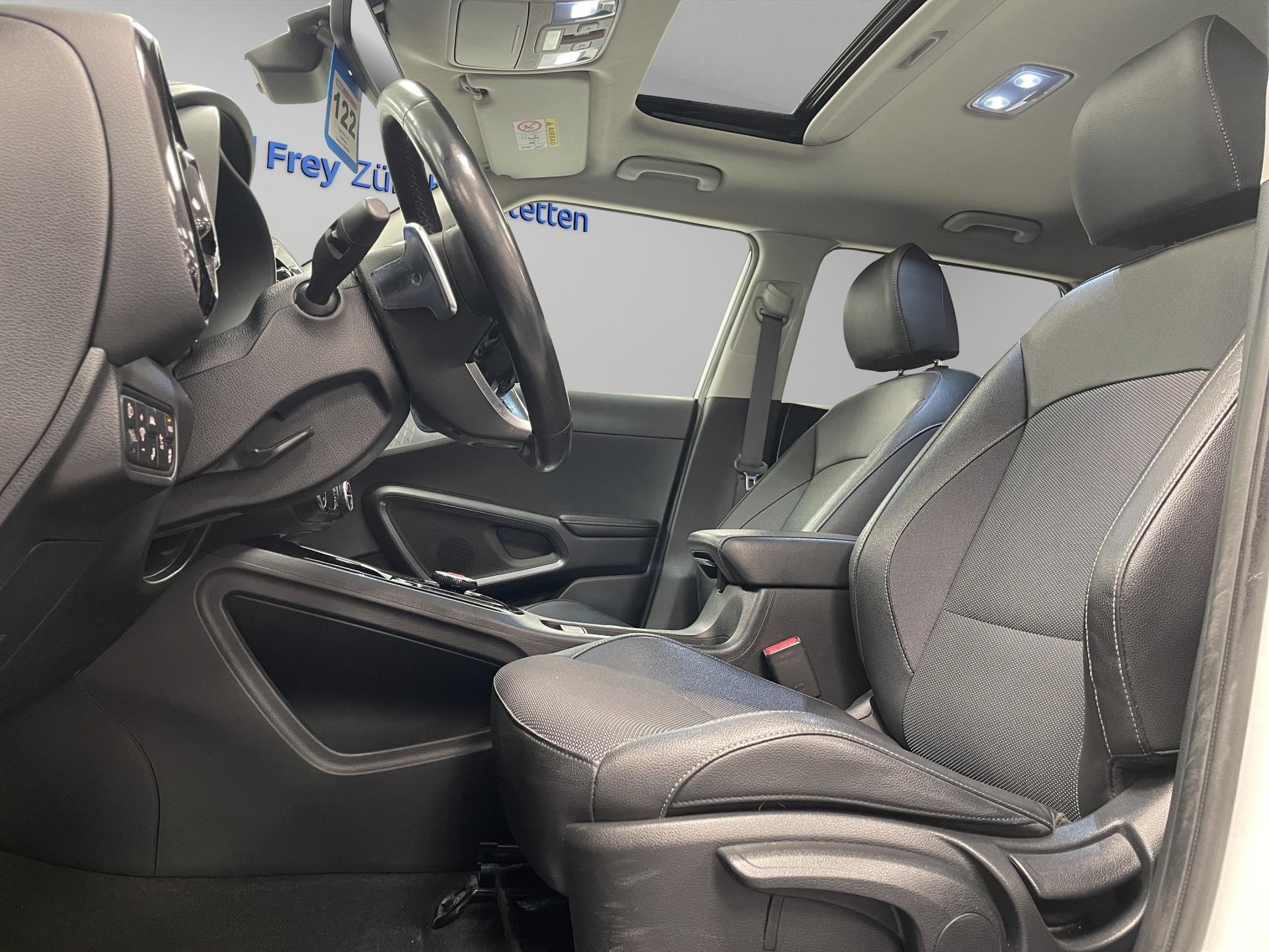 KIA e-Soul Style-image-4
