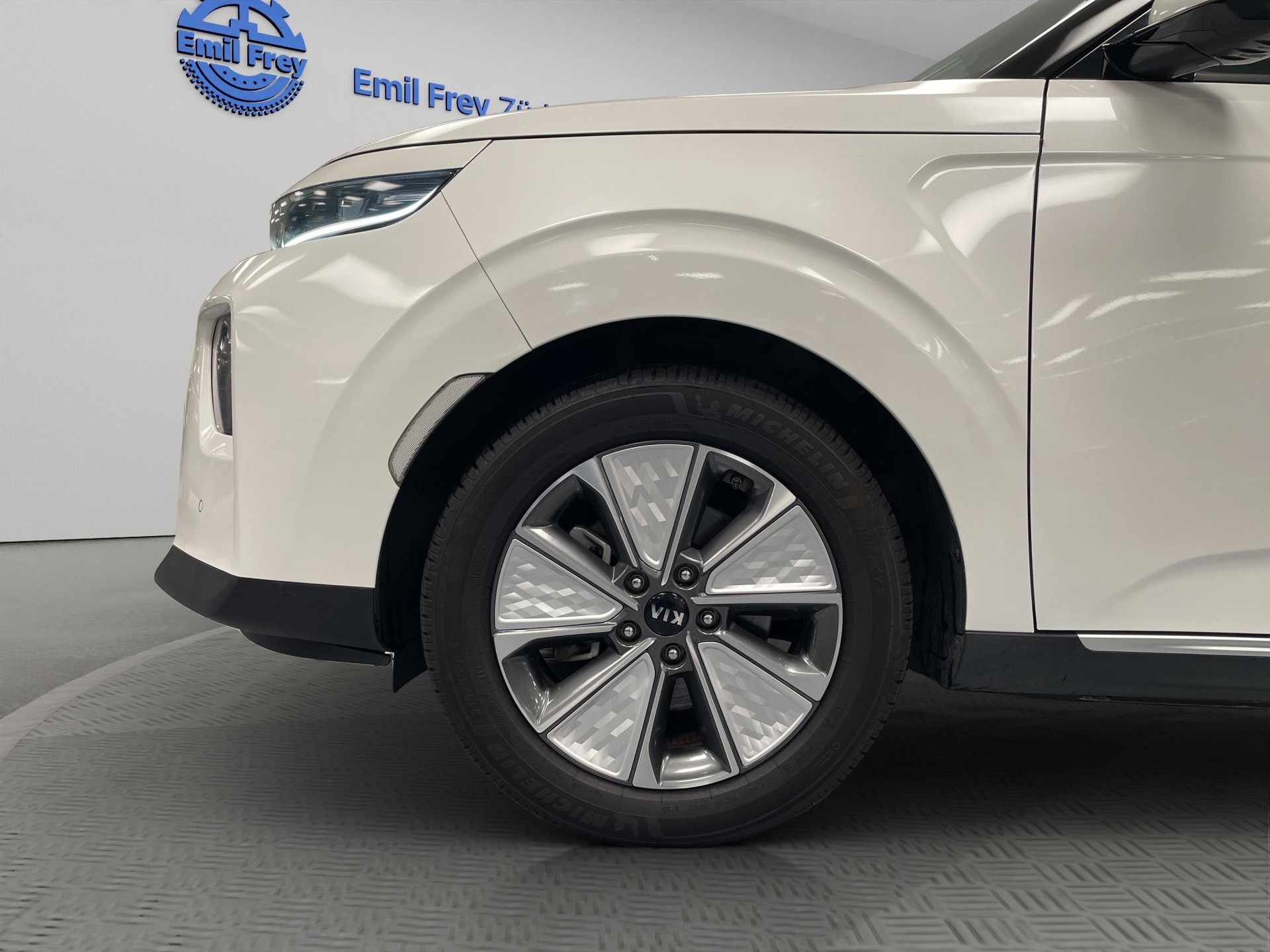 KIA e-Soul Style-image-12
