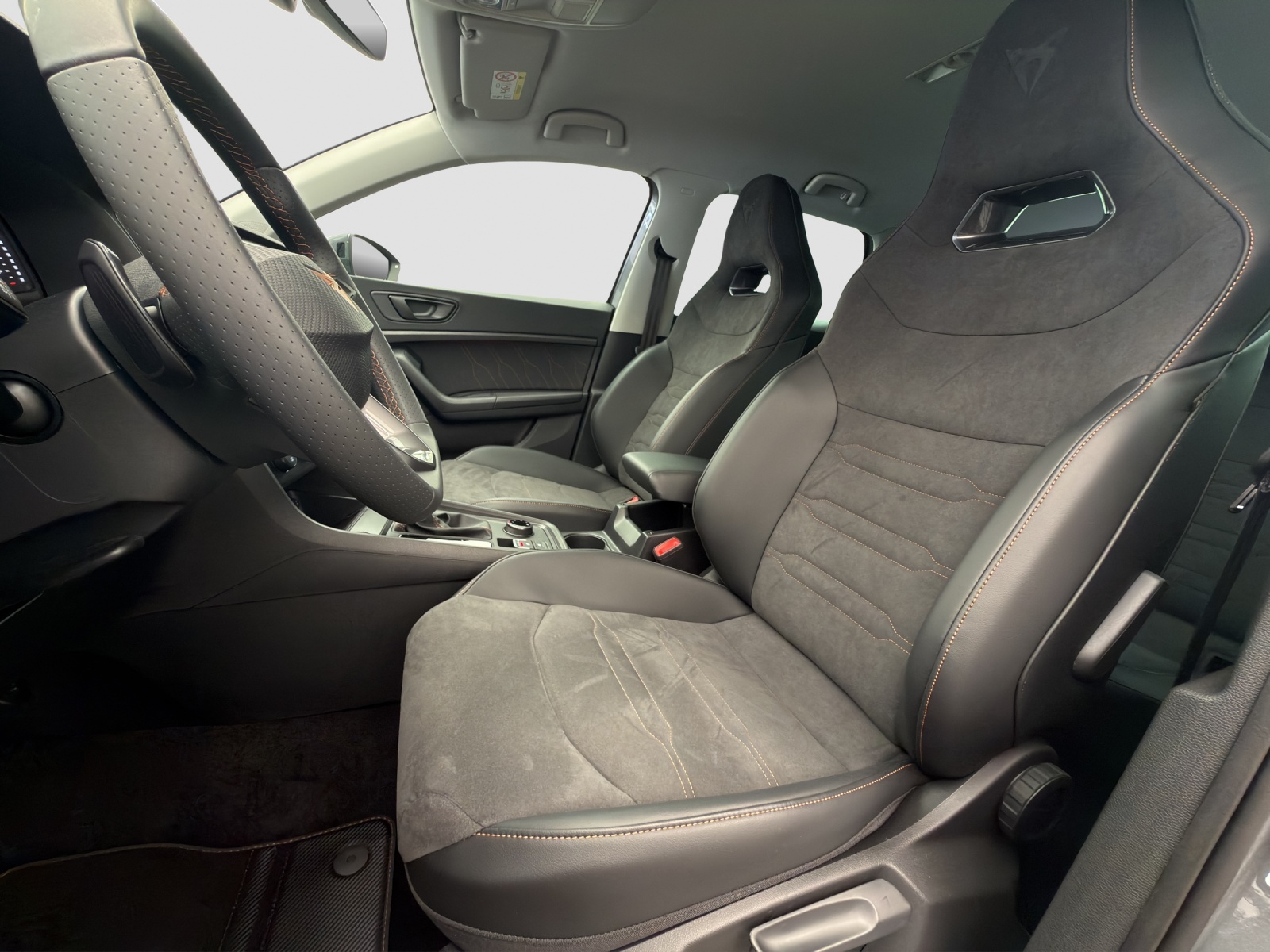 CUPRA Ateca 2.0TSI 4Drive DSG - AHK - 360-Kamera - Travelassist-image-5