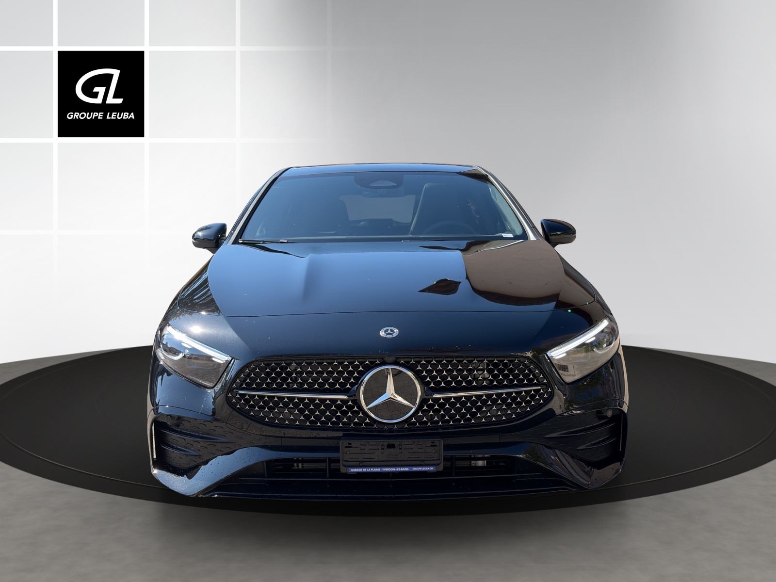 MERCEDES-BENZ A 220 4Matic 8G-DCT-showroom-element-1