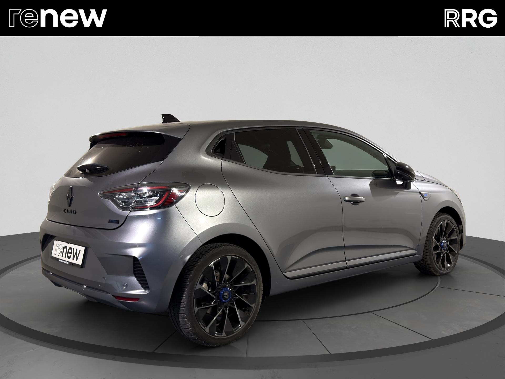 RENAULT Clio 1.6 E-Tech Esprit Alpine-showroom-element-2
