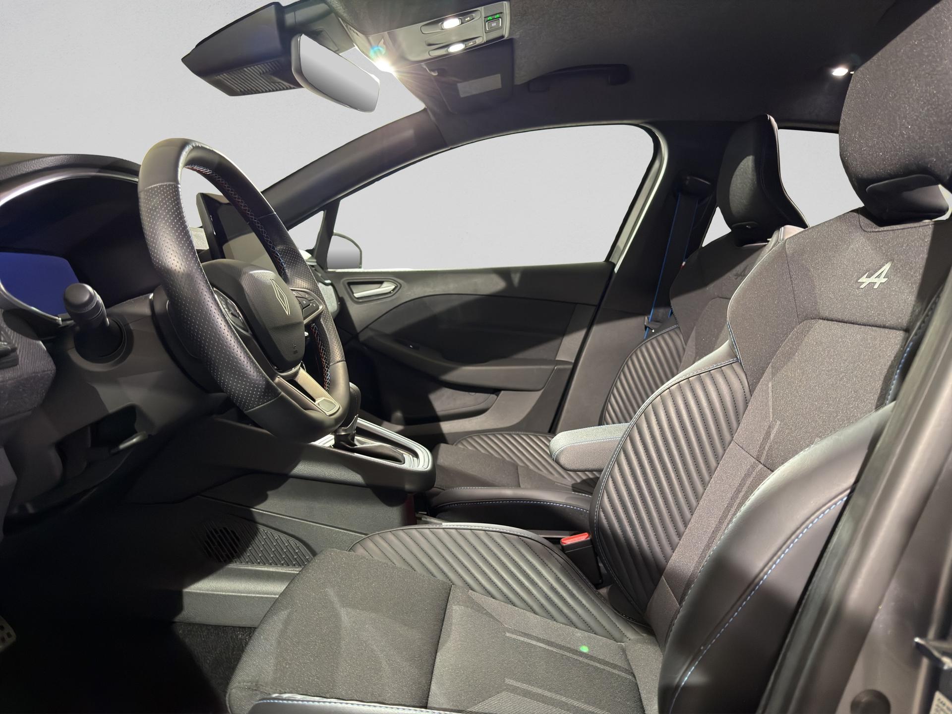 RENAULT Clio 1.6 E-Tech Esprit Alpine-image-8