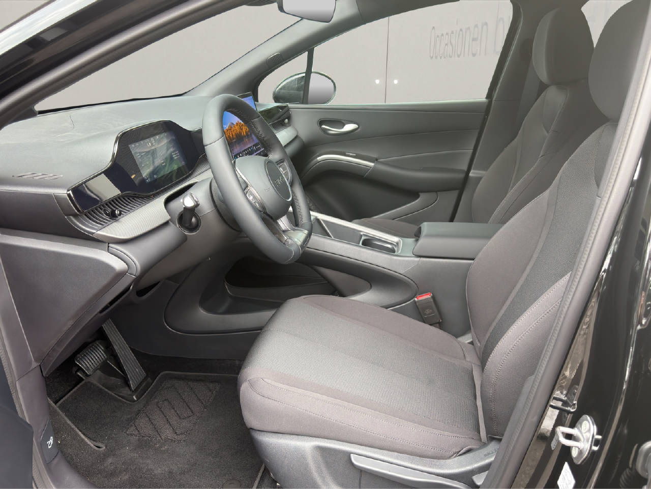 BYD Dolphin G DM-i Boost-showroom-element-3