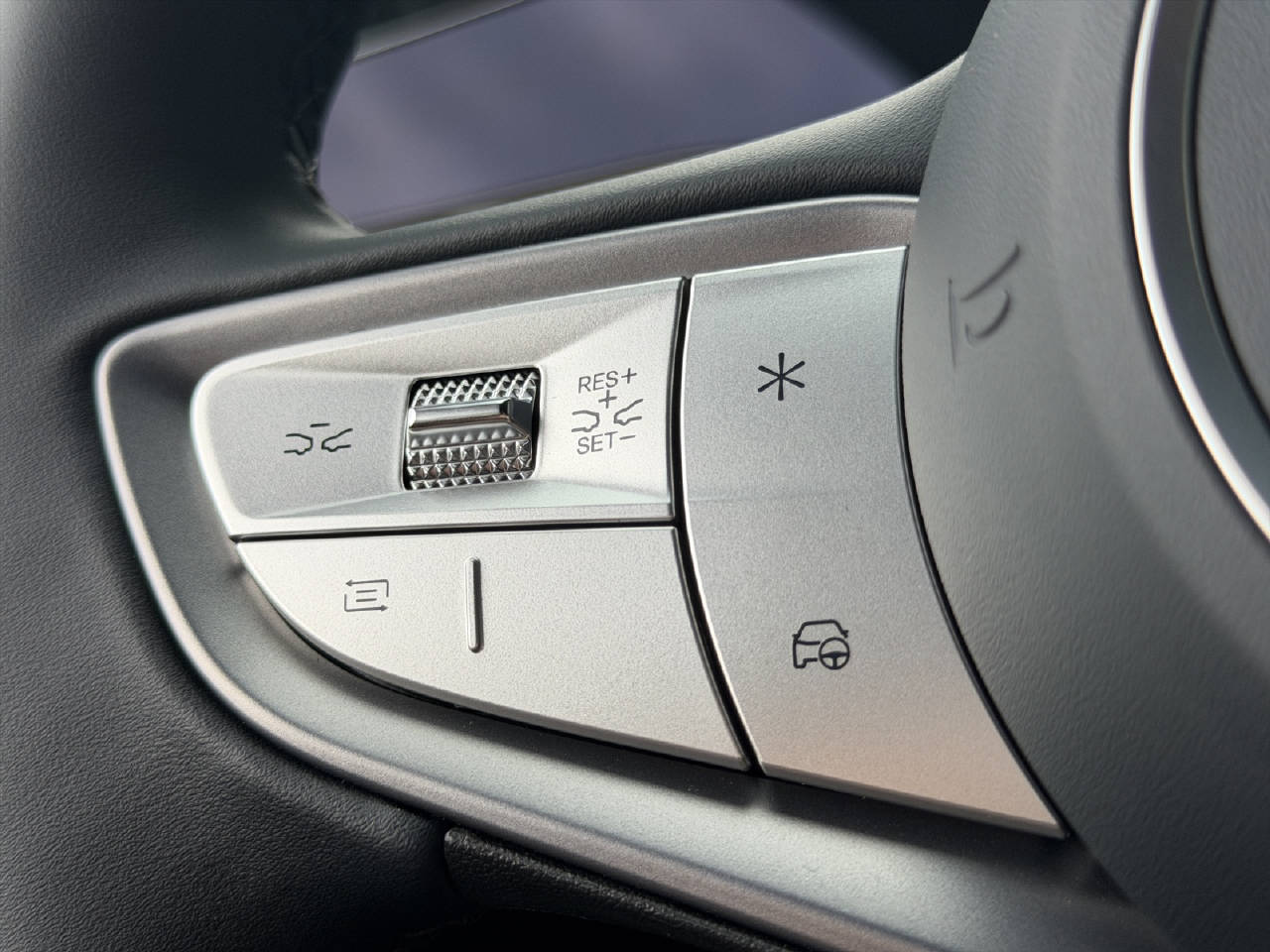 BYD Dolphin G DM-i Boost-image-12