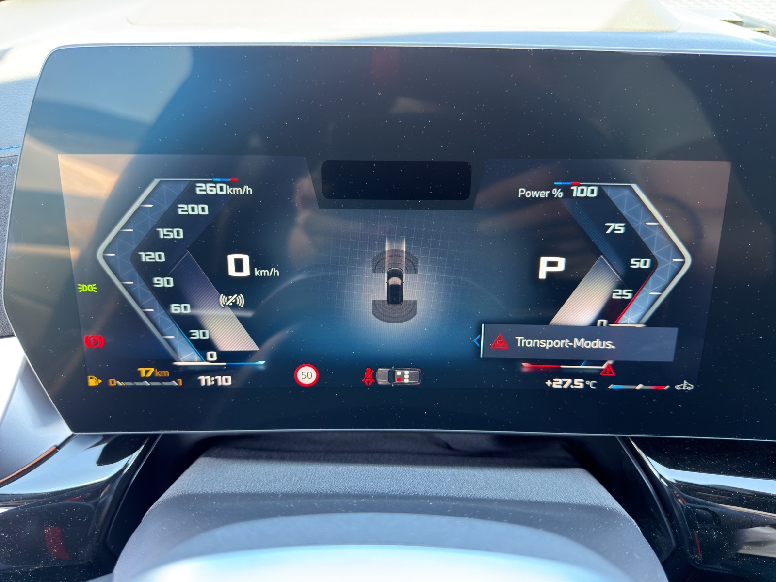 BMW X1 xDrive M35i-image-12