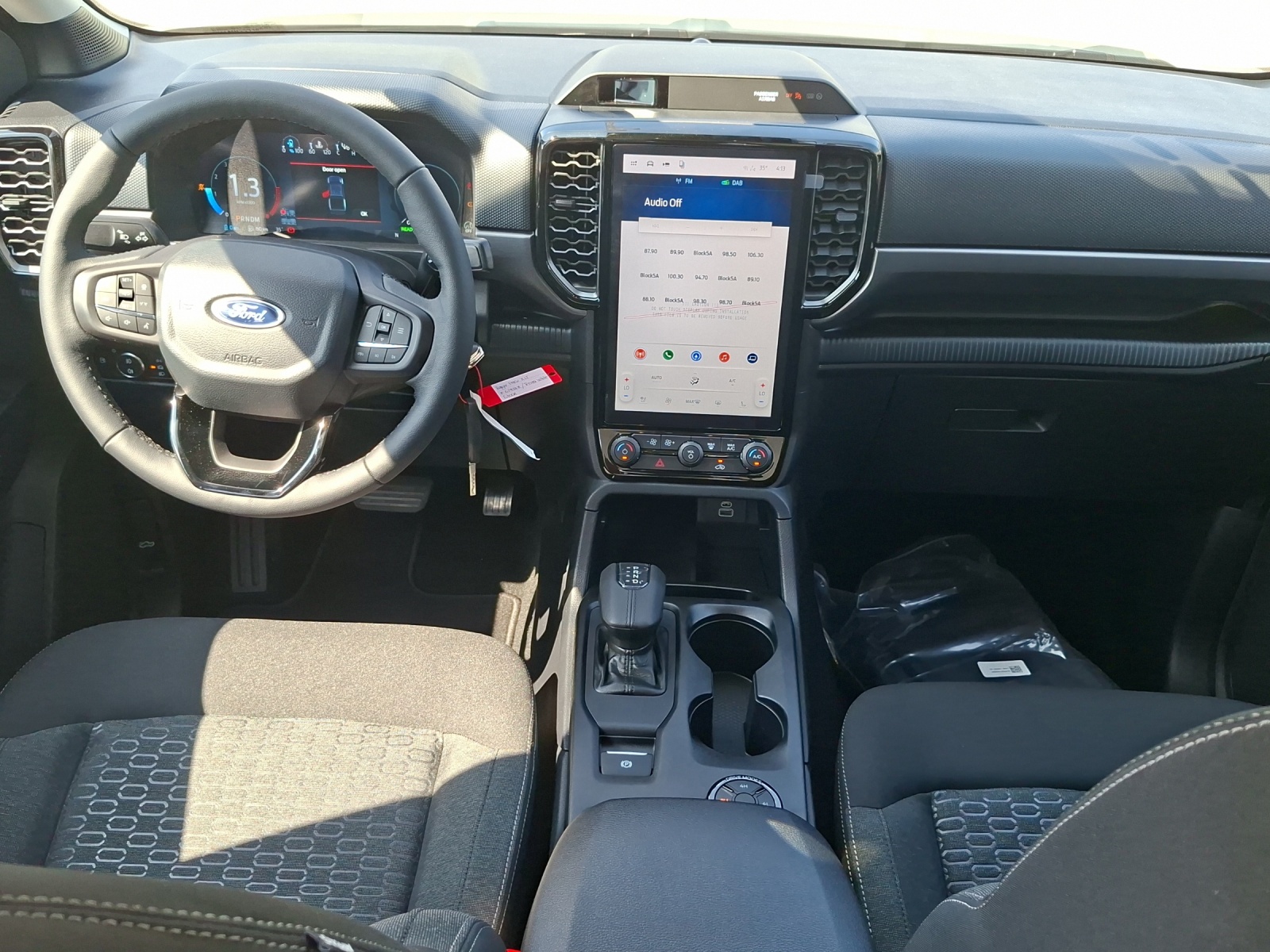 FORD Ranger XLT 2.3 Eco Boost e-4WD Automatique-image-6