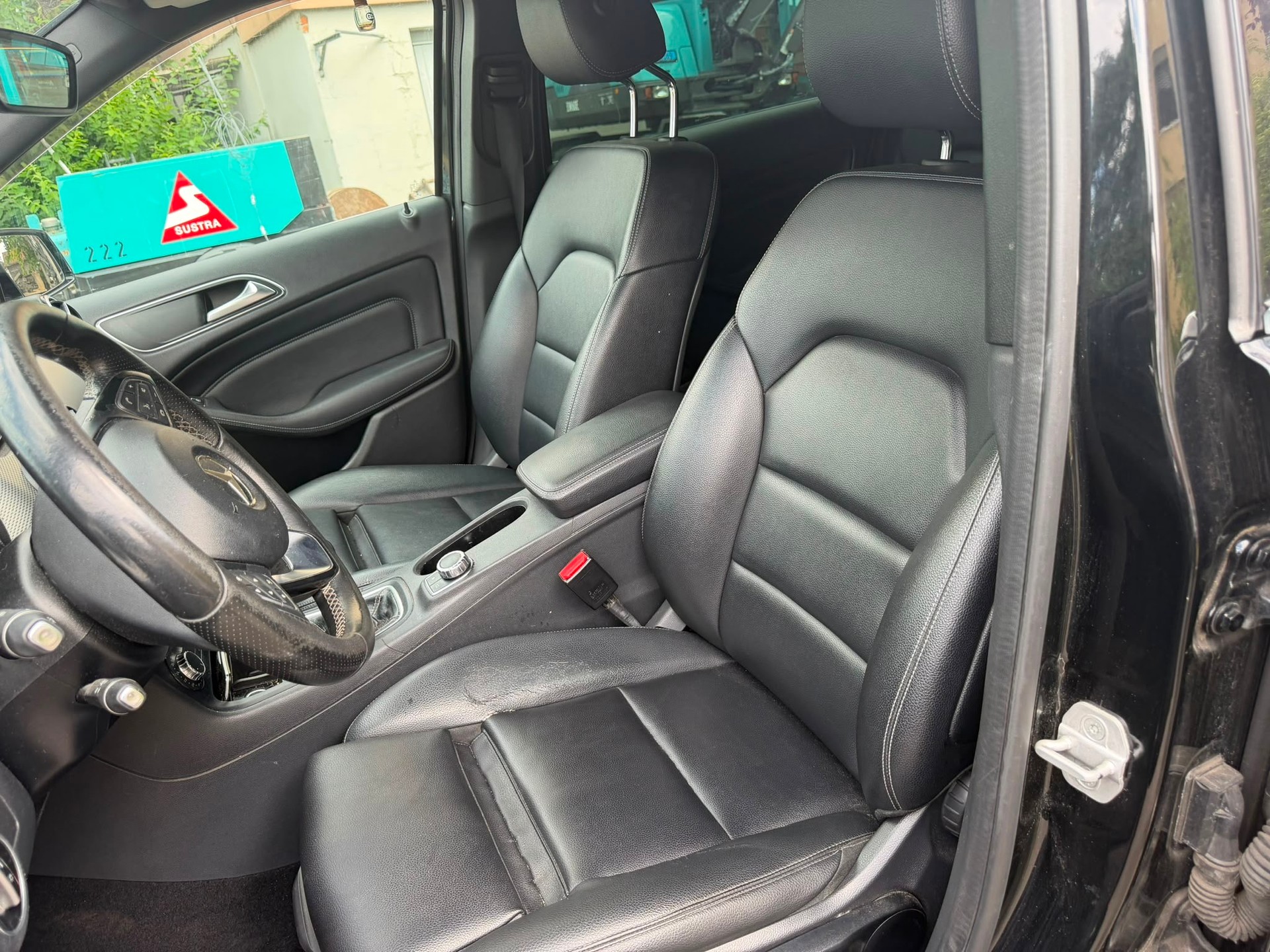 MERCEDES-BENZ B 200 CDI Style-image-9