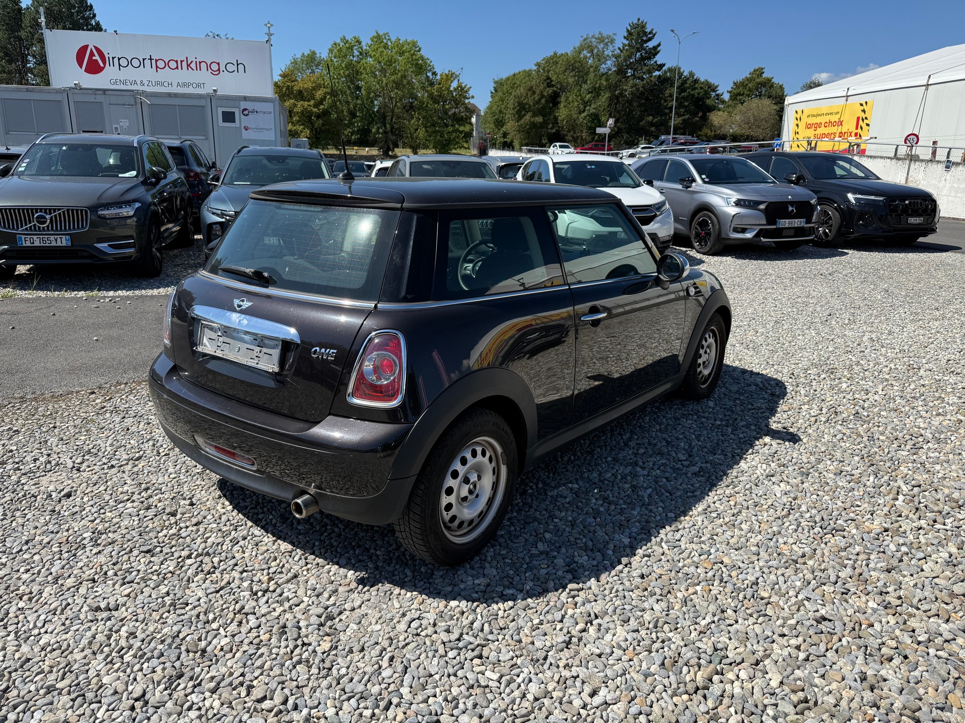 MINI One-image-2