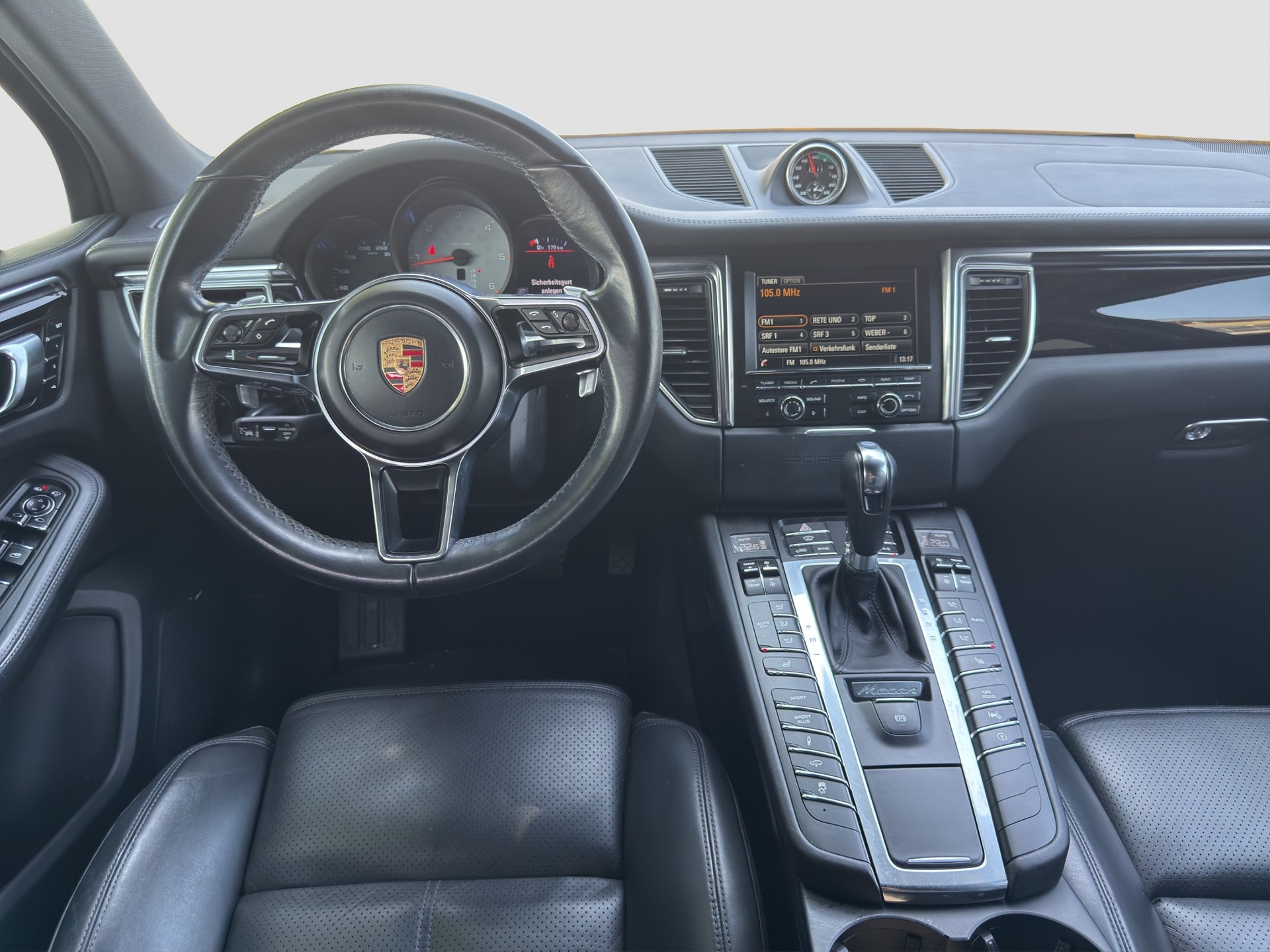 PORSCHE Macan S Diesel PDK-image-11