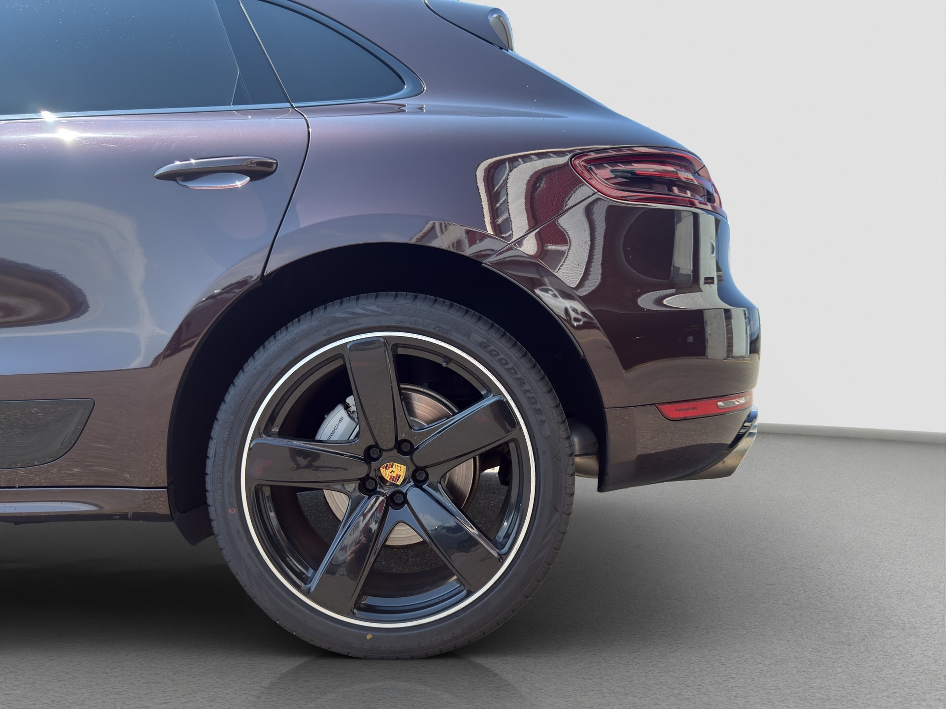 PORSCHE Macan S Diesel PDK-image-4