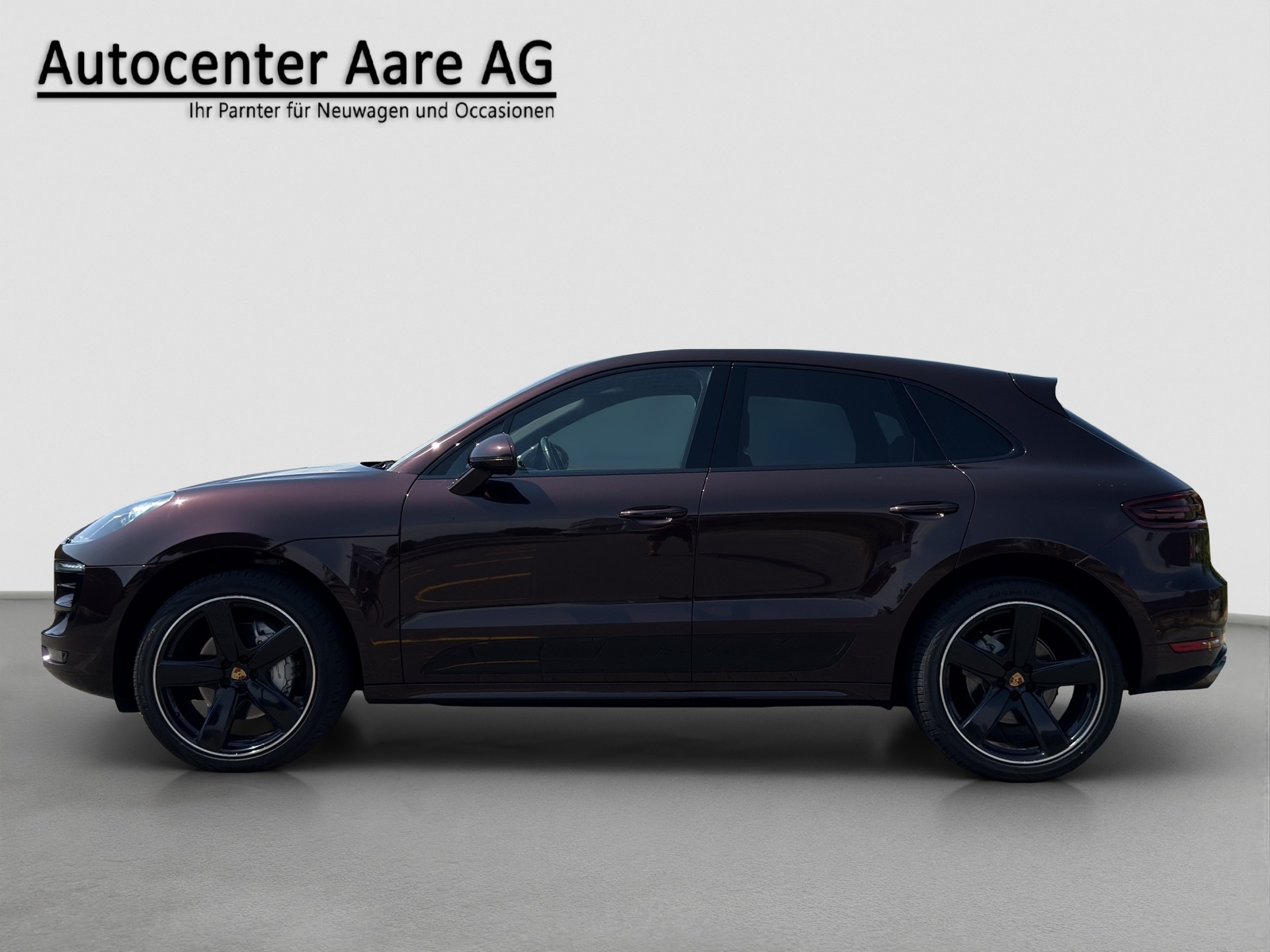 PORSCHE Macan S Diesel PDK-showroom-element-3