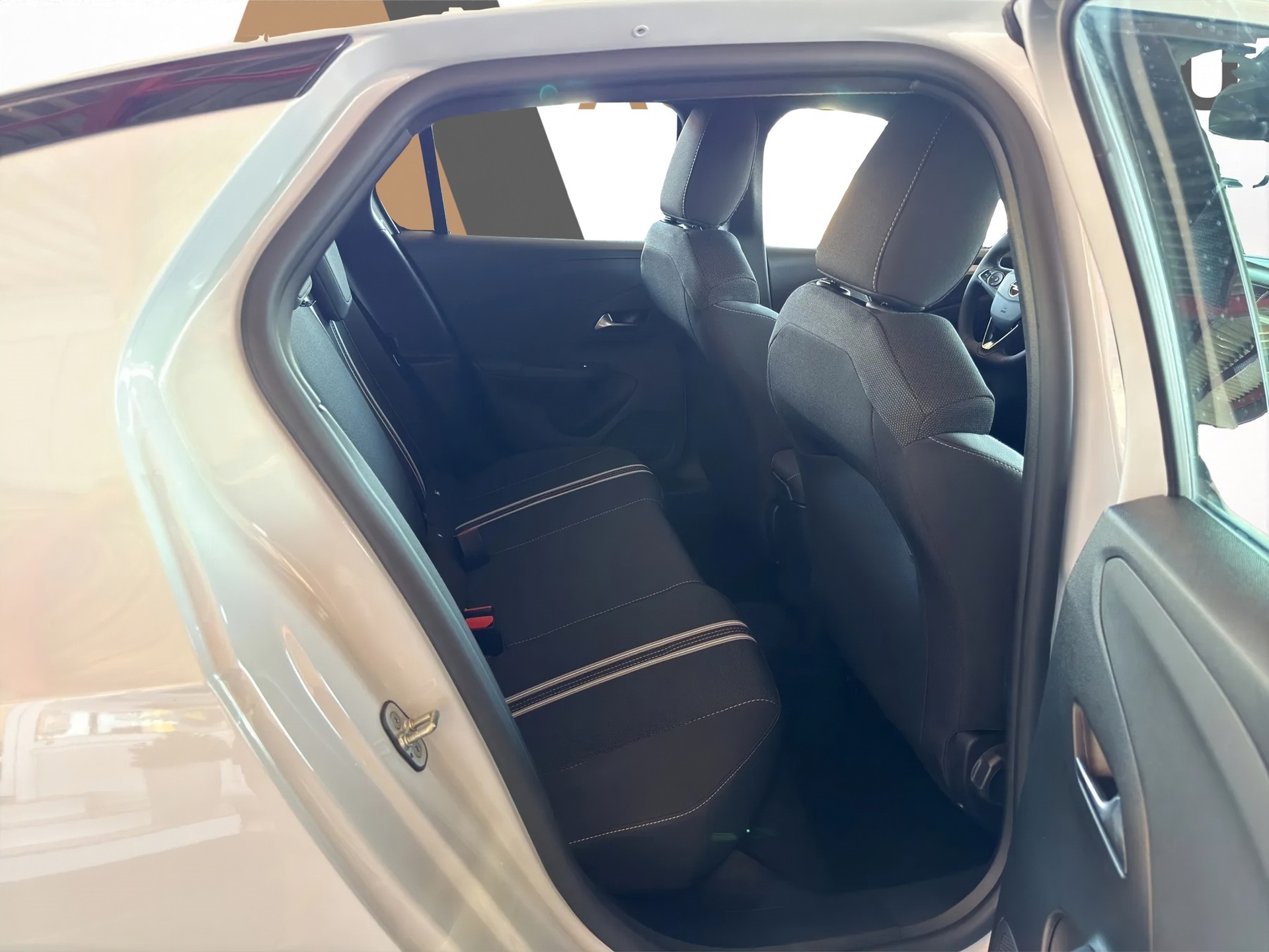 OPEL Corsa 1.2 T GS-image-41