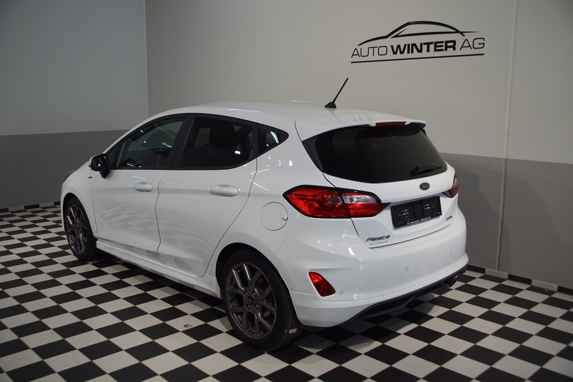 FORD Fiesta 1.0 SCTi MHEV ST Line Automat-image-6