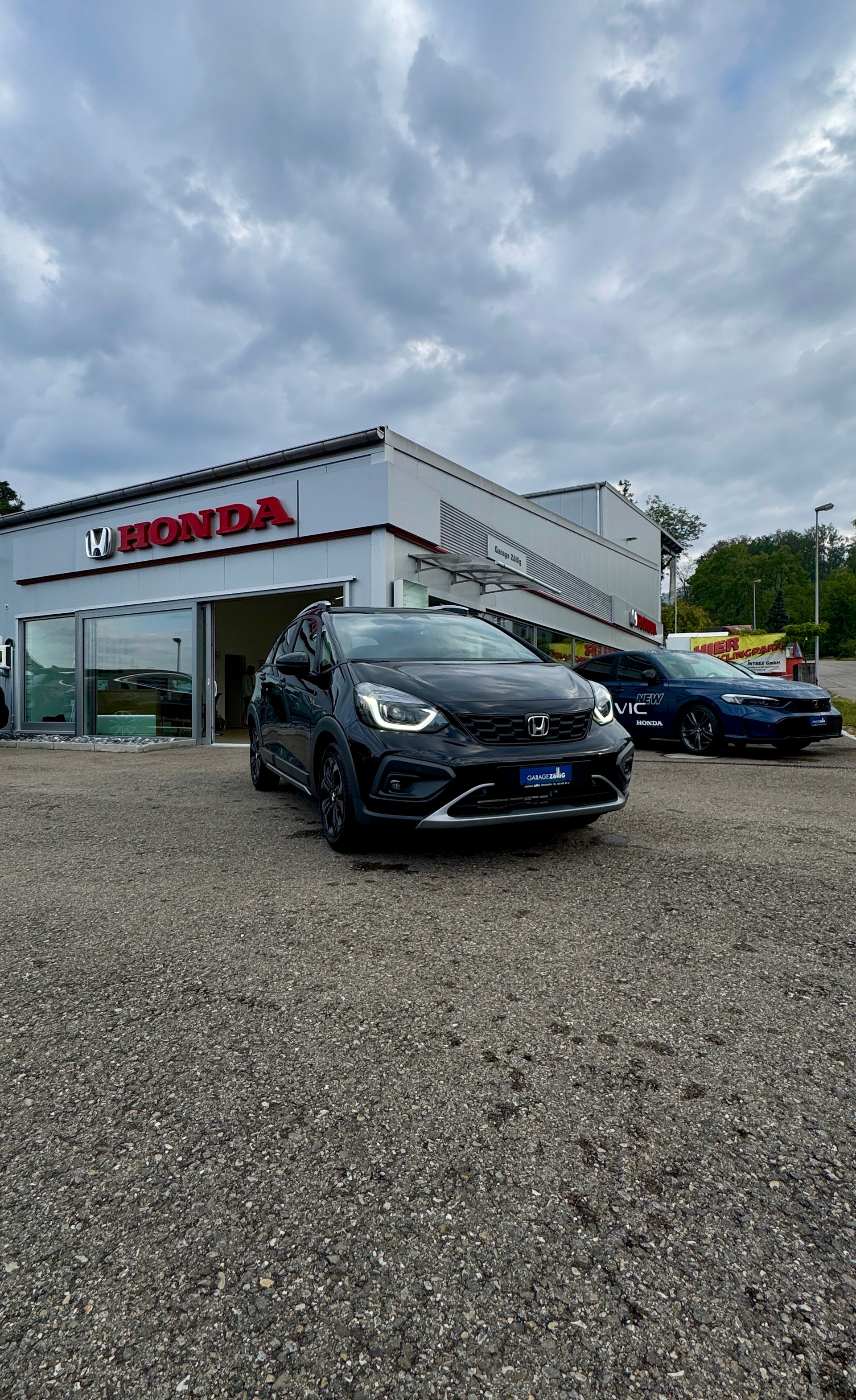 HONDA Jazz 1.5i-MMD Crosstar Advance E-CVT Modell 2027 1.9% Leasing Aktion unschlagbar mit 8 Jahren Garantie leichter Hagelschaden