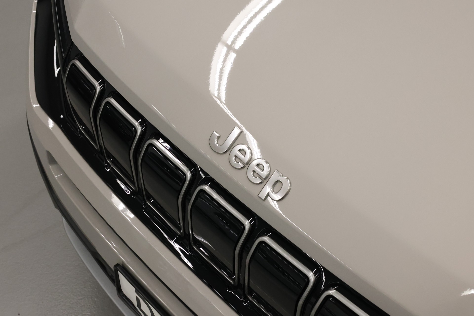 JEEP Avenger 1.2 MHEV Summit-image-7