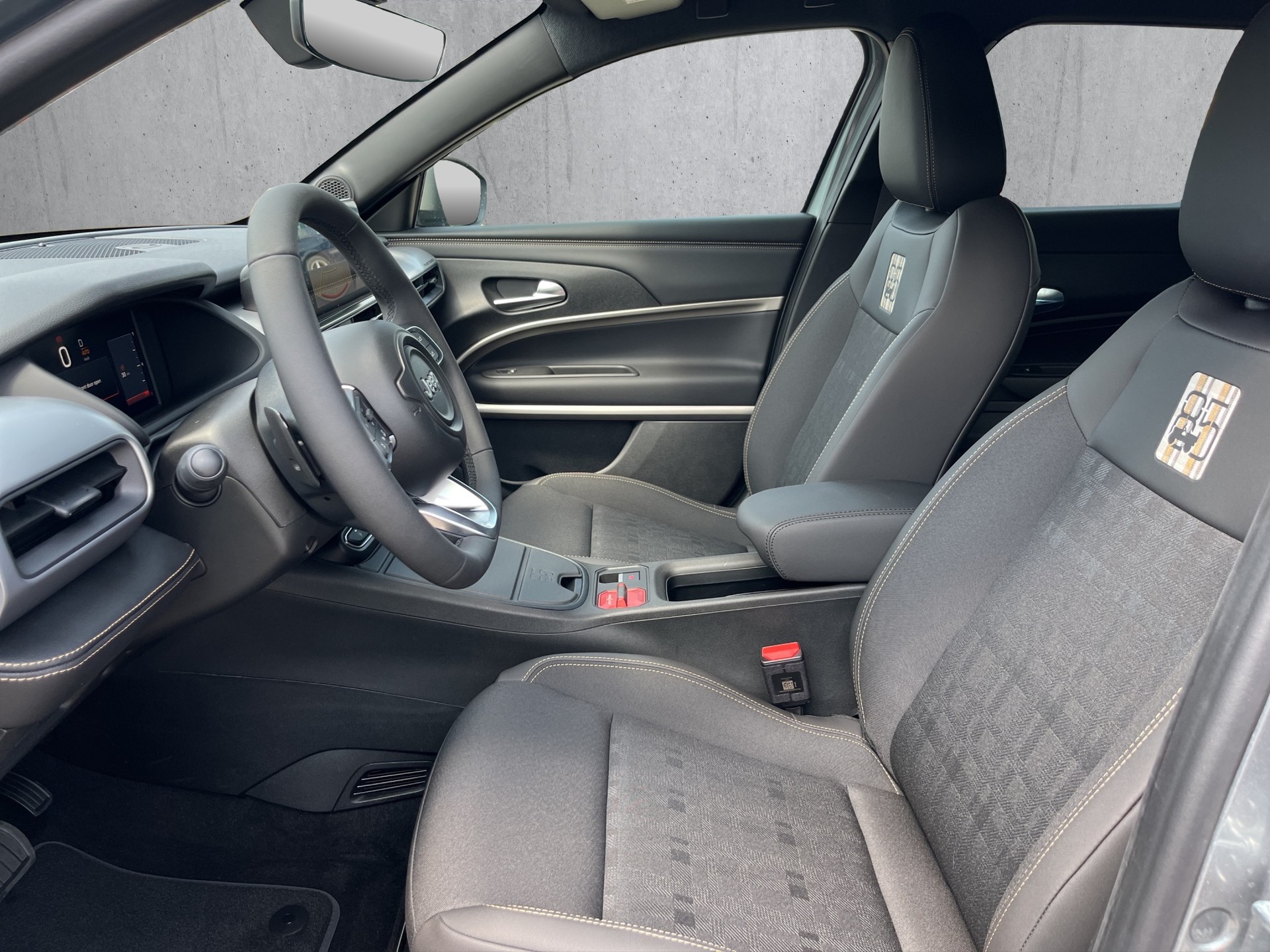 JEEP Avenger 1.2 MHEV 85th Anniv-image-7