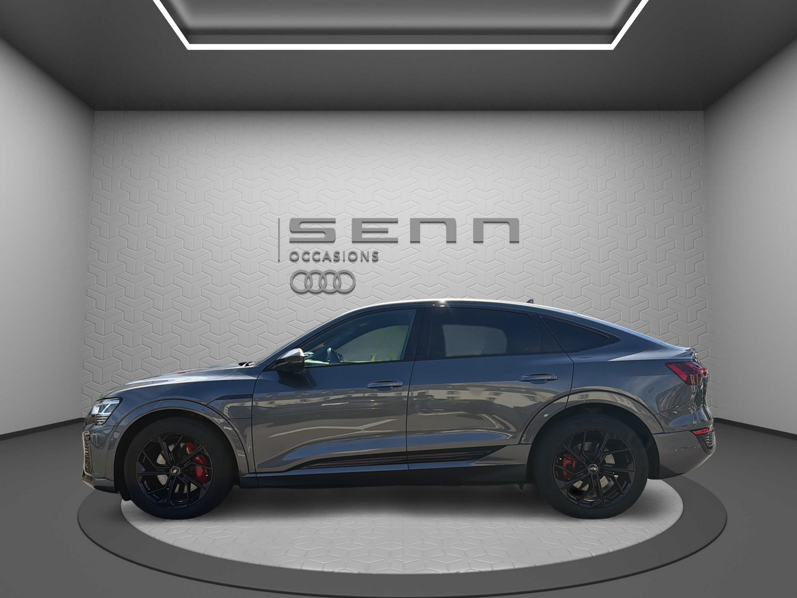 AUDI Q8 Sportback 55 e-tron Black Edition quattro-showroom-element-2
