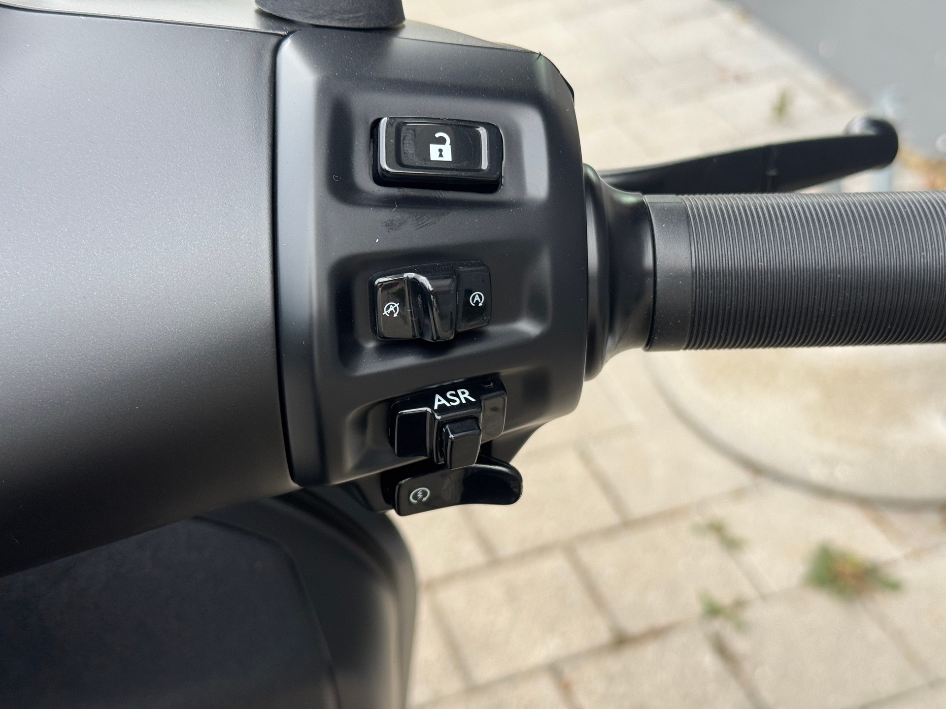PIAGGIO Vespa GTS 125 Super Sport RST Euro 5+-image-6