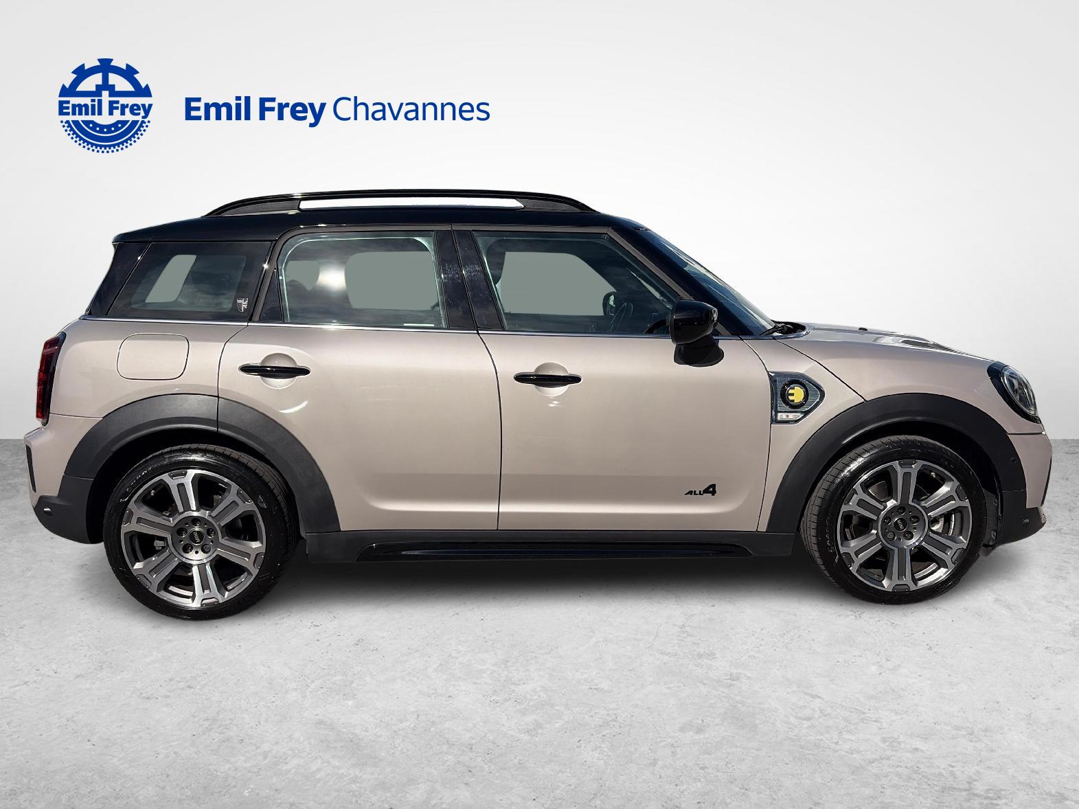 MINI Countryman F60 1.5i Cooper S E ALL4-image-5