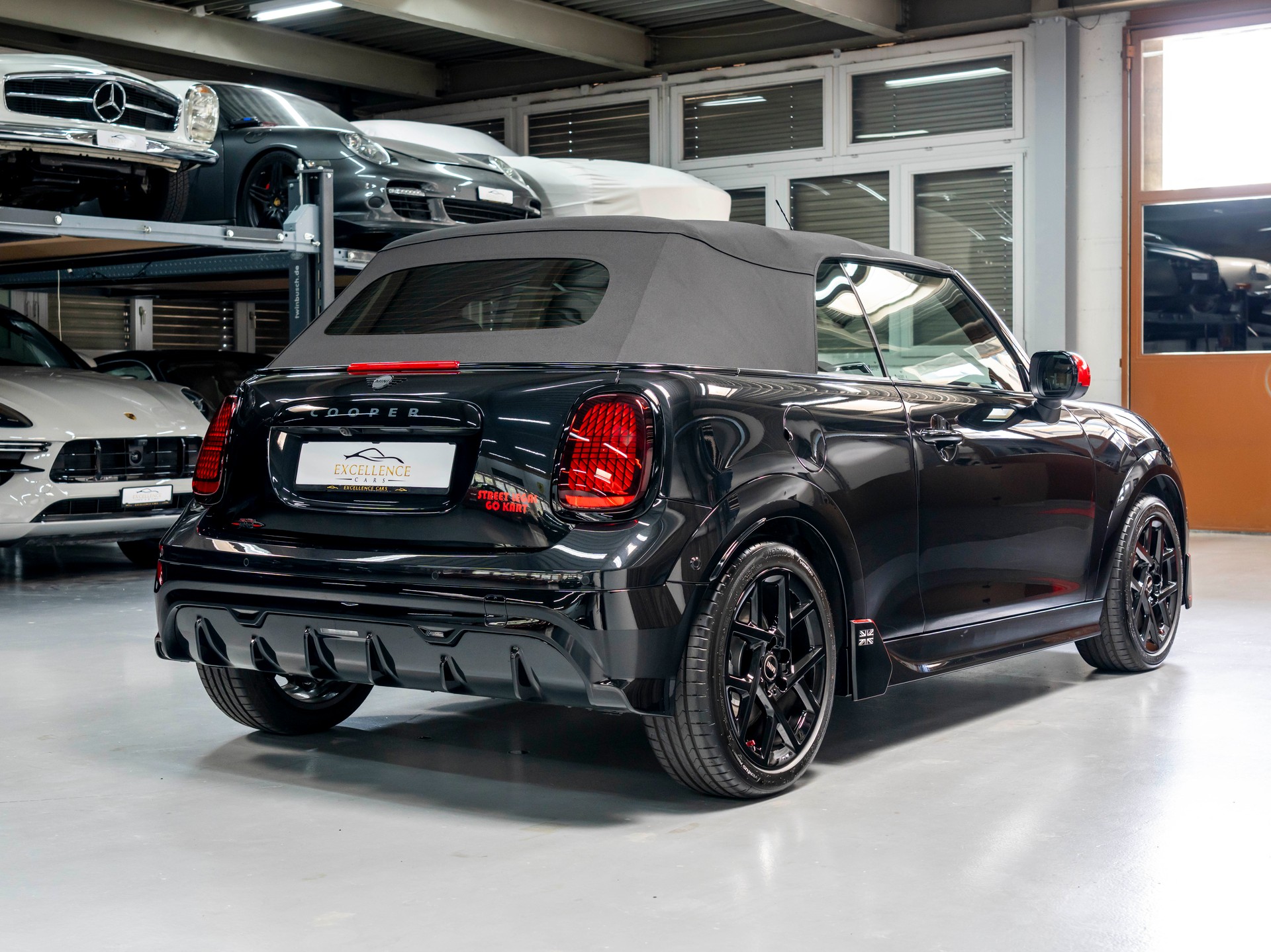 MINI Cooper C Cabriolet, DKG, JCW, Pack XL-image-6