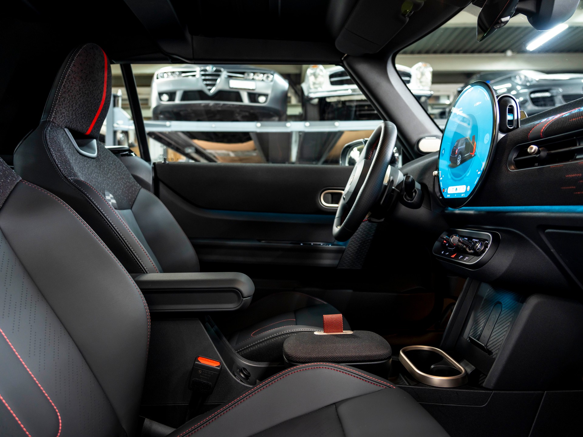 MINI Cooper C Cabriolet, DKG, JCW, Pack XL-image-25