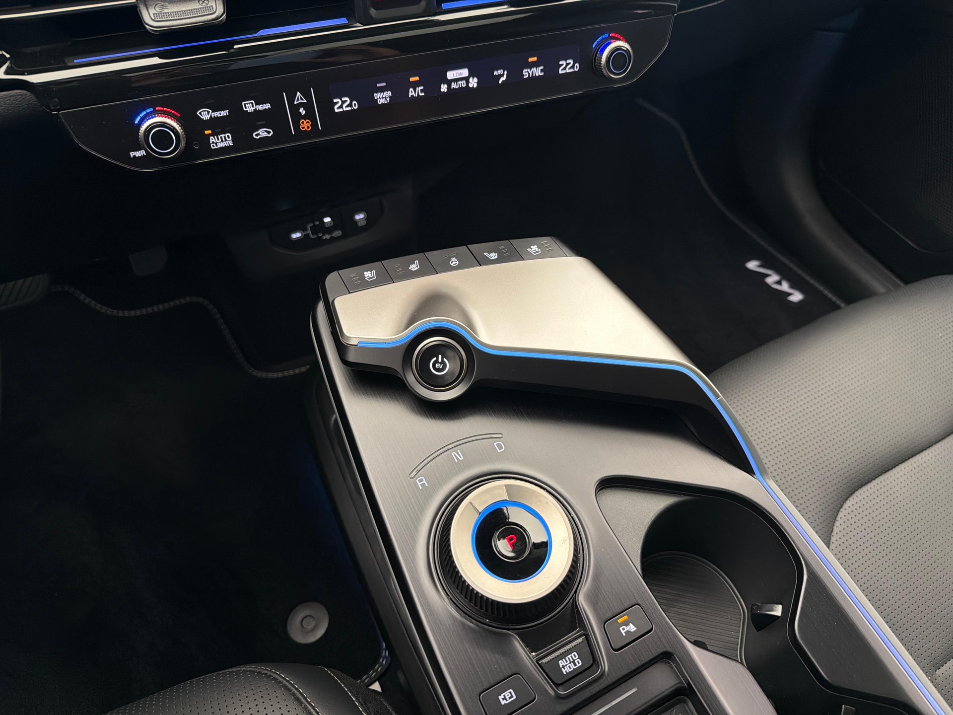 KIA EV6 84 kWh Earth-image-18