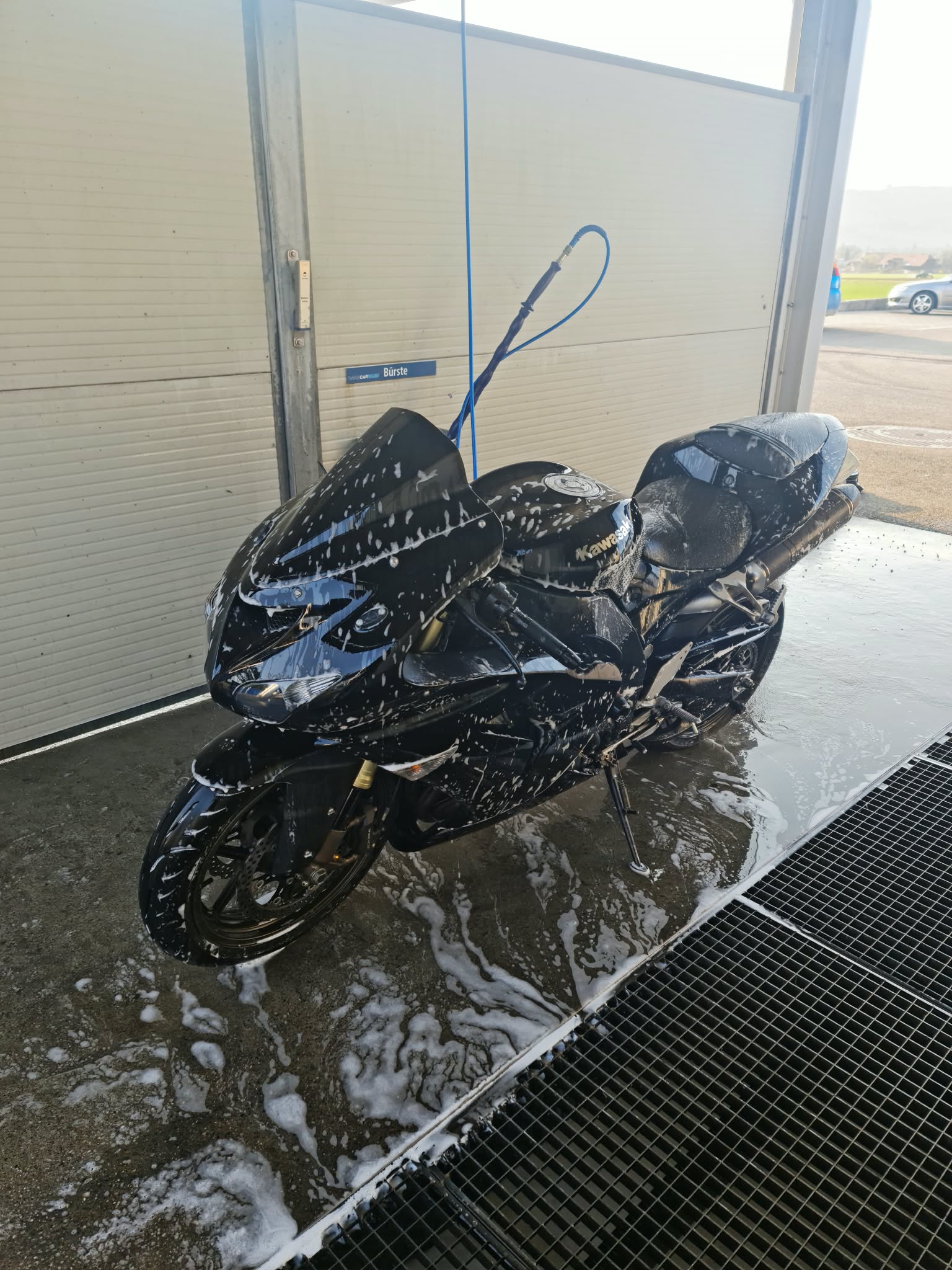 KAWASAKI Ninja ZX-10R-image-3