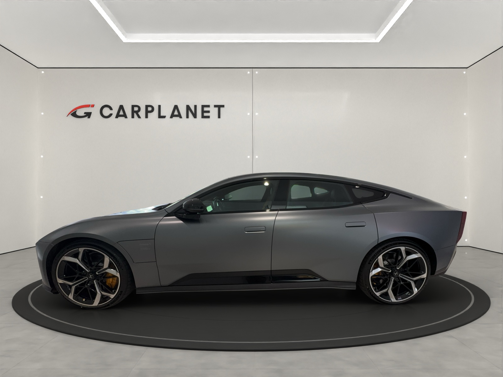 POLESTAR 5 Performance Launch Edition-showroom-element-2
