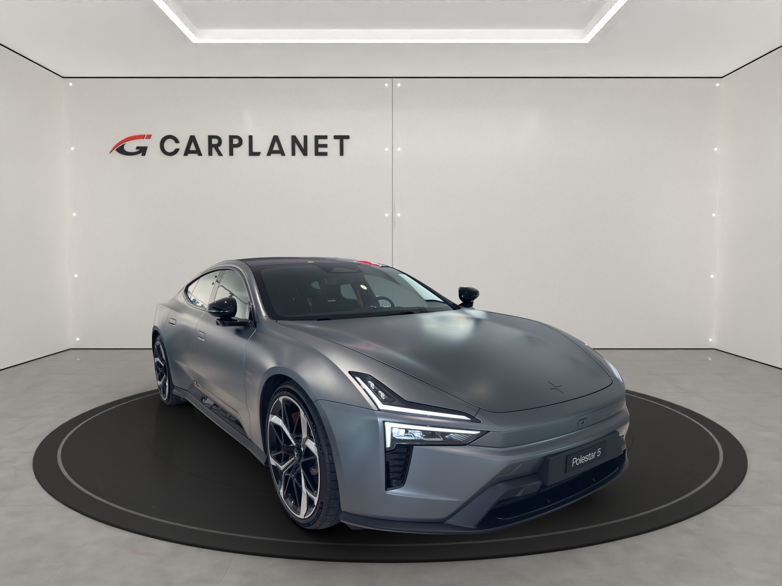 POLESTAR 5 Performance Launch Edition-showroom-element-3