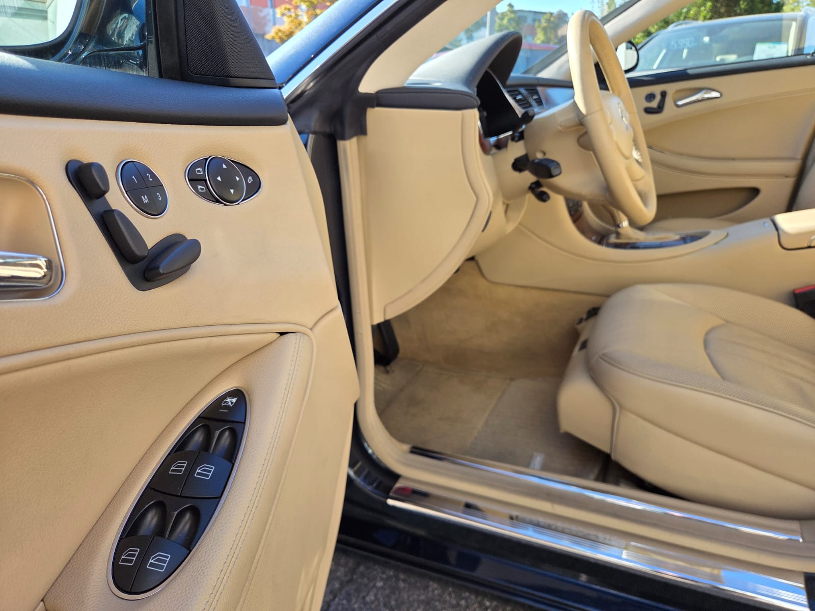 MERCEDES-BENZ CLS 350 7G-Tronic-image-7