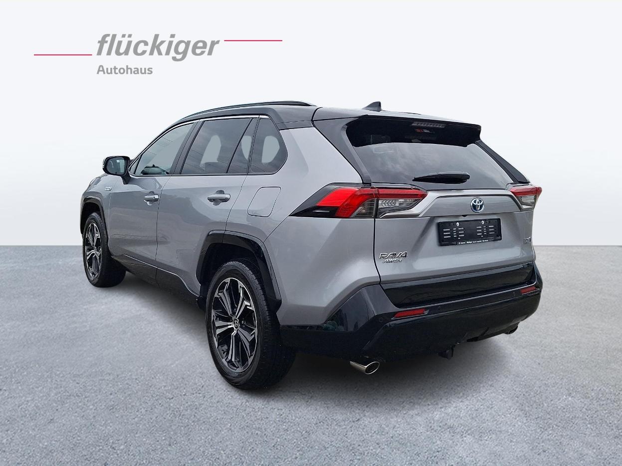 TOYOTA RAV4 2.5 Plug-In-Hybrid Platinum-showroom-element-2