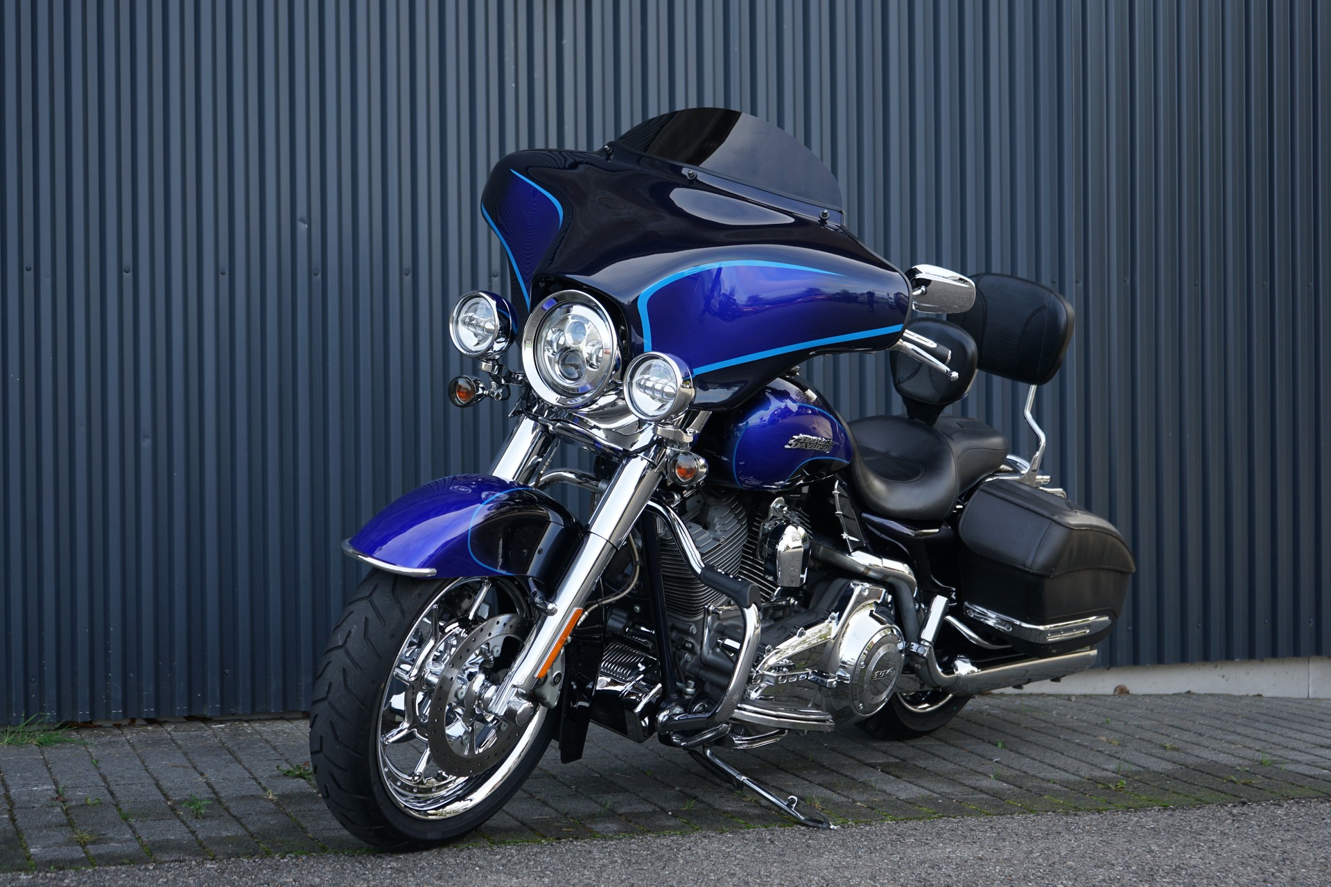 HARLEY-DAVIDSON FLHRSE4 Road King CVO Screamin Eagle ABS-image-3