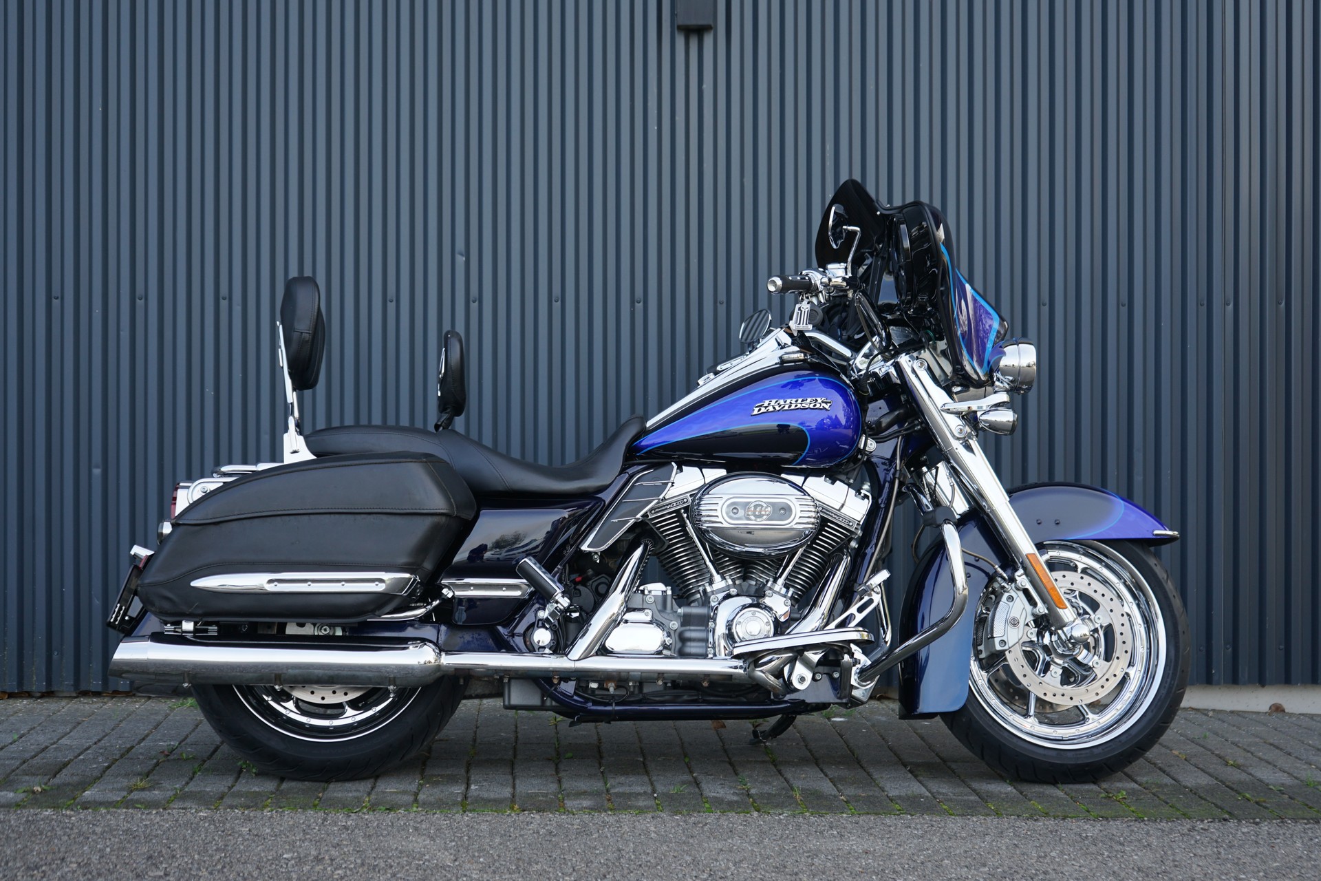 HARLEY-DAVIDSON FLHRSE4 Road King CVO Screamin Eagle ABS-image-0